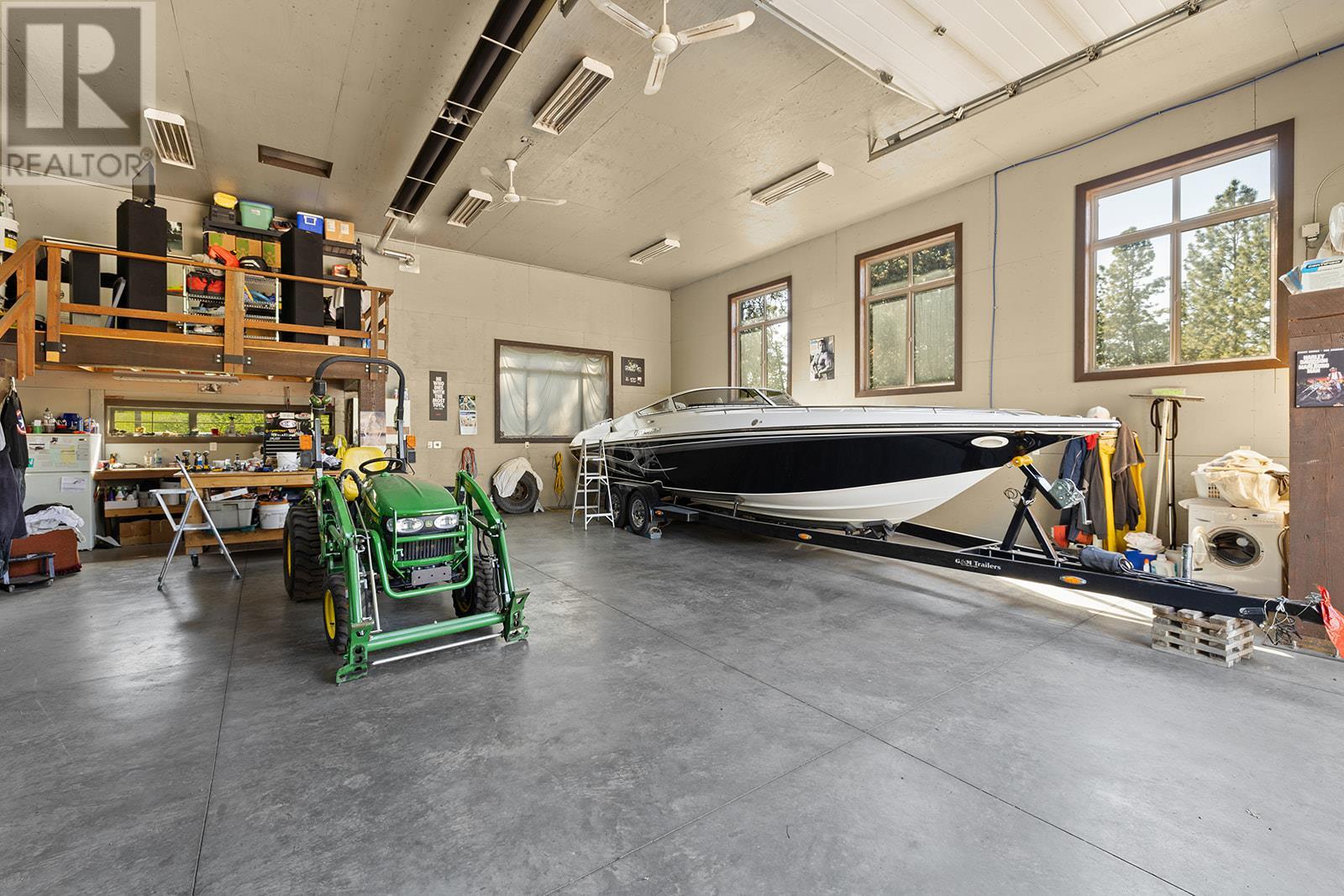 4190 Mcclain Road, Kelowna, British Columbia  V1W 4E1 - Photo 49 - 10344831