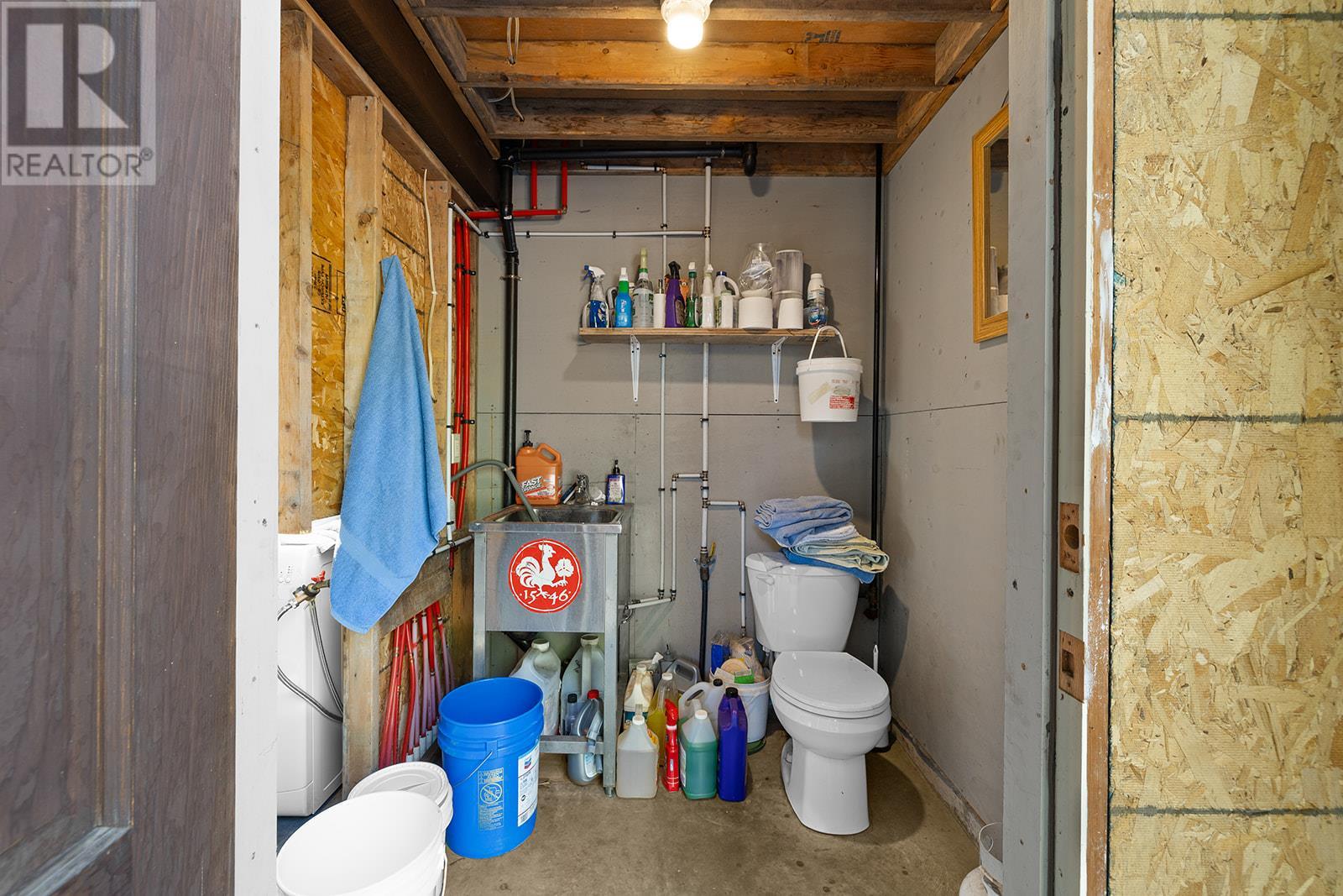 4190 Mcclain Road, Kelowna, British Columbia  V1W 4E1 - Photo 51 - 10344831