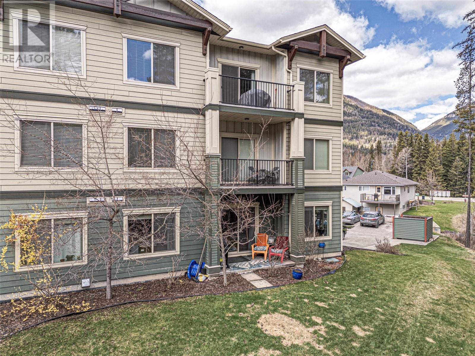 1330 Whitewood Crescent Unit# 101, Sparwood, British Columbia  V0B 2G2 - Photo 1 - 10344107