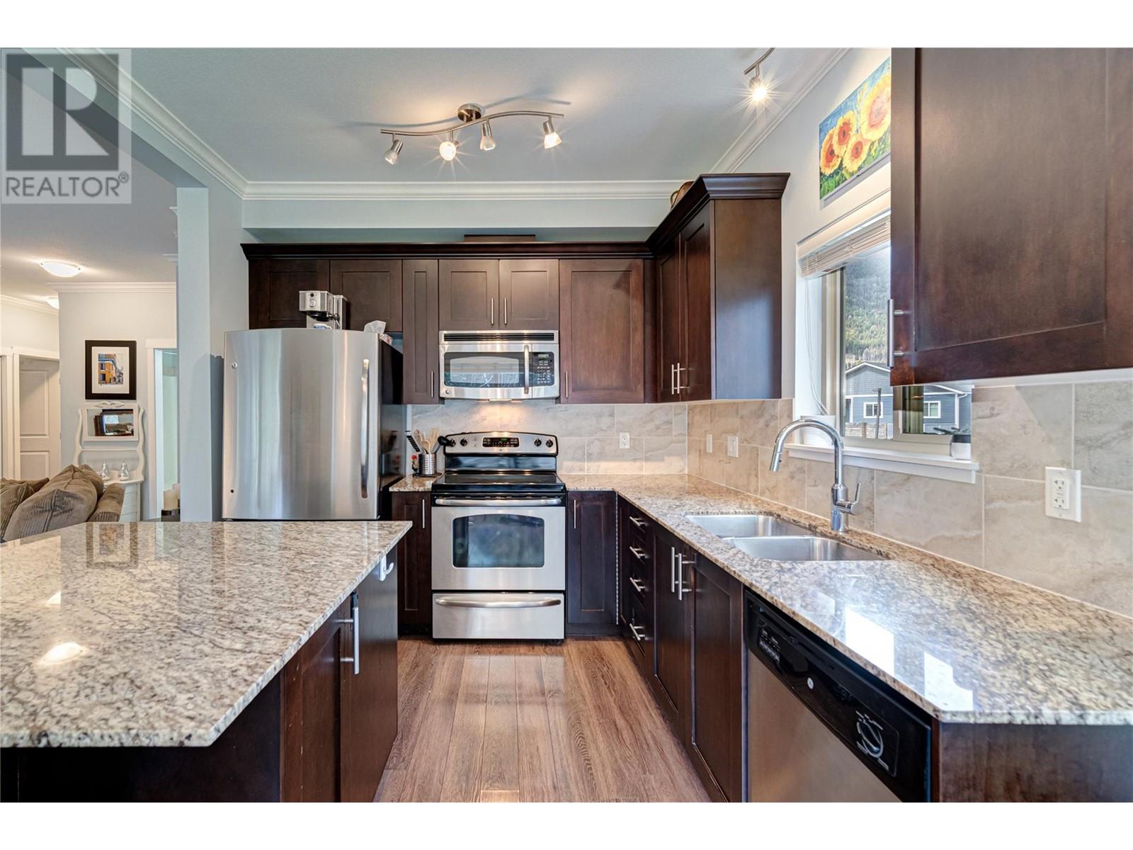 1330 Whitewood Crescent Unit# 101, Sparwood, British Columbia  V0B 2G2 - Photo 7 - 10344107