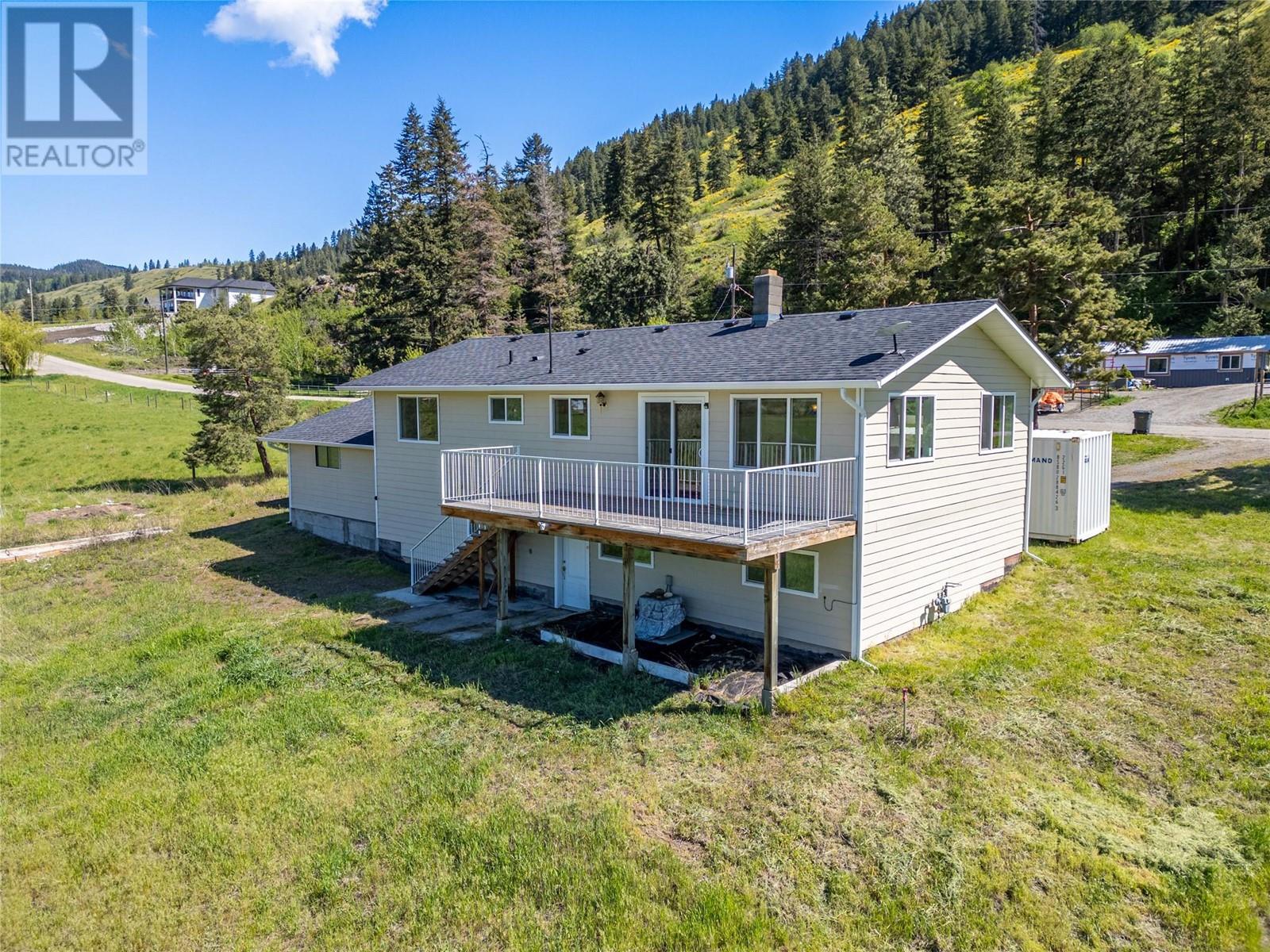 1278 Round Lake Road, Armstrong, British Columbia  V0E 1B5 - Photo 12 - 10346393