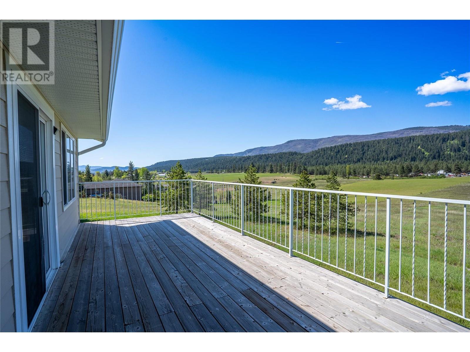 1278 Round Lake Road, Armstrong, British Columbia  V0E 1B5 - Photo 31 - 10346393