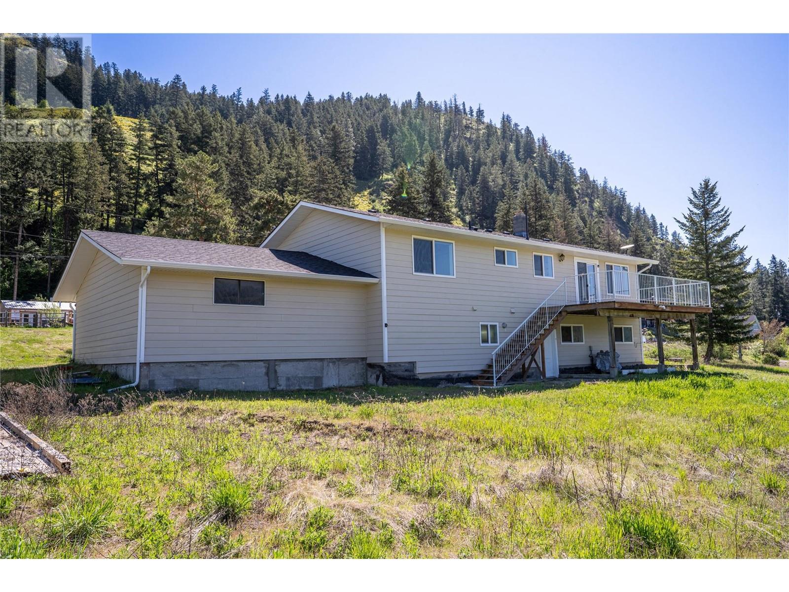 1278 Round Lake Road, Armstrong, British Columbia  V0E 1B5 - Photo 36 - 10346393