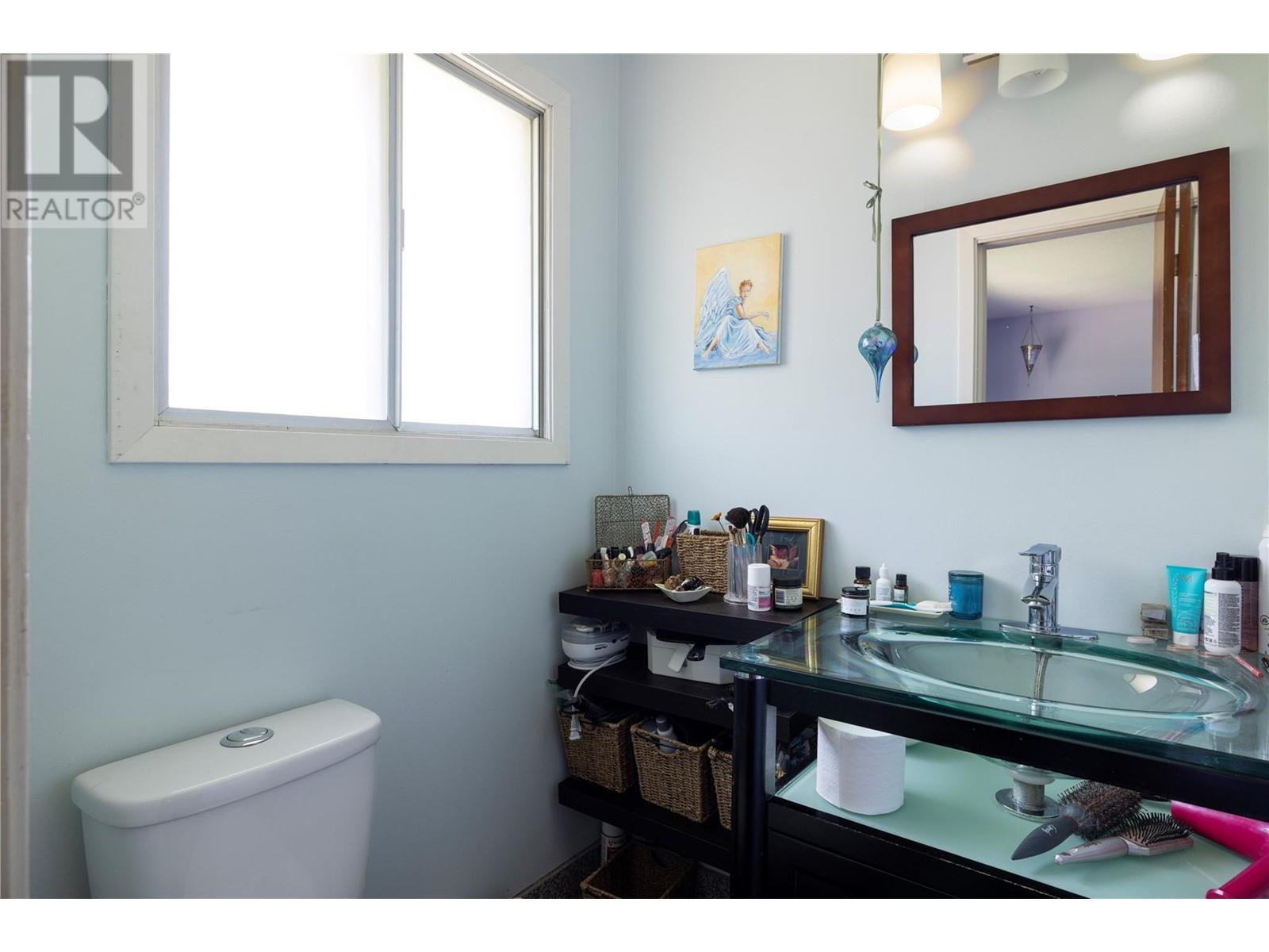 3928 15 Crescent, Vernon, British Columbia  V1T 7H4 - Photo 34 - 10346320