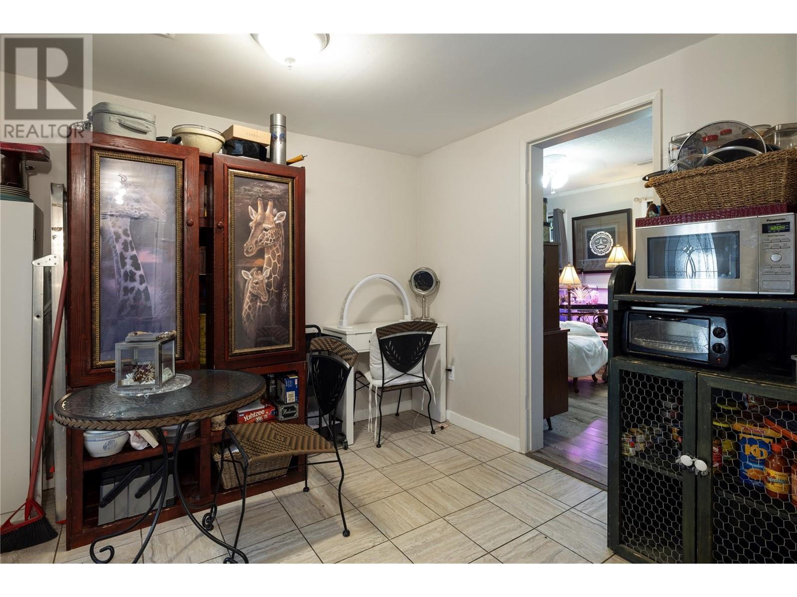 3928 15 Crescent, Vernon, British Columbia  V1T 7H4 - Photo 37 - 10346320