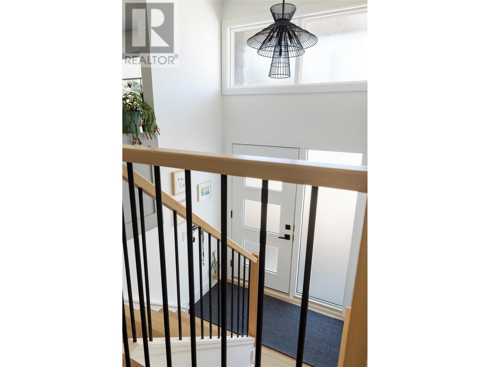 1503 34a Street, Vernon, British Columbia  V1T 5Z6 - Photo 29 - 10346315