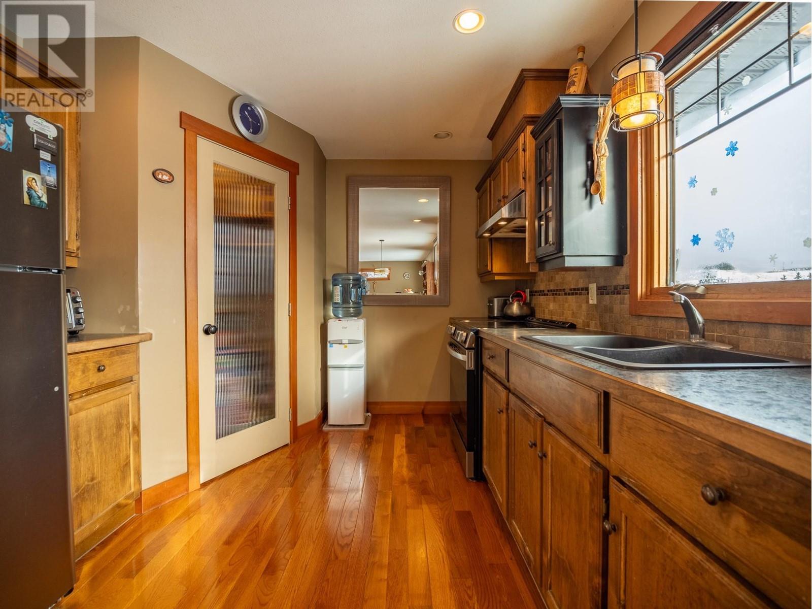 2504 Gould Road, Kamloops, British Columbia  V0E 3E1 - Photo 12 - 10346762