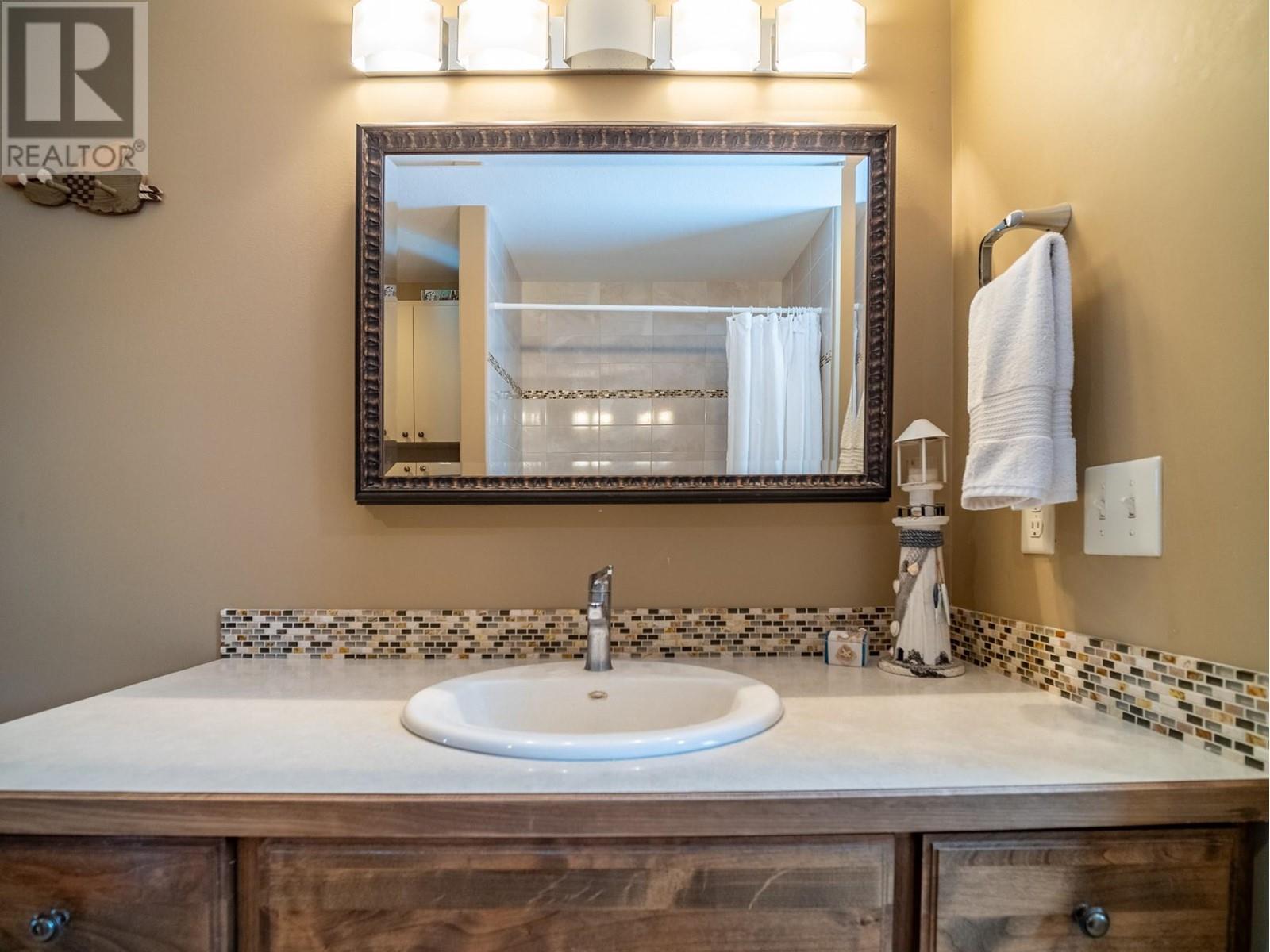 2504 Gould Road, Kamloops, British Columbia  V0E 3E1 - Photo 15 - 10346762