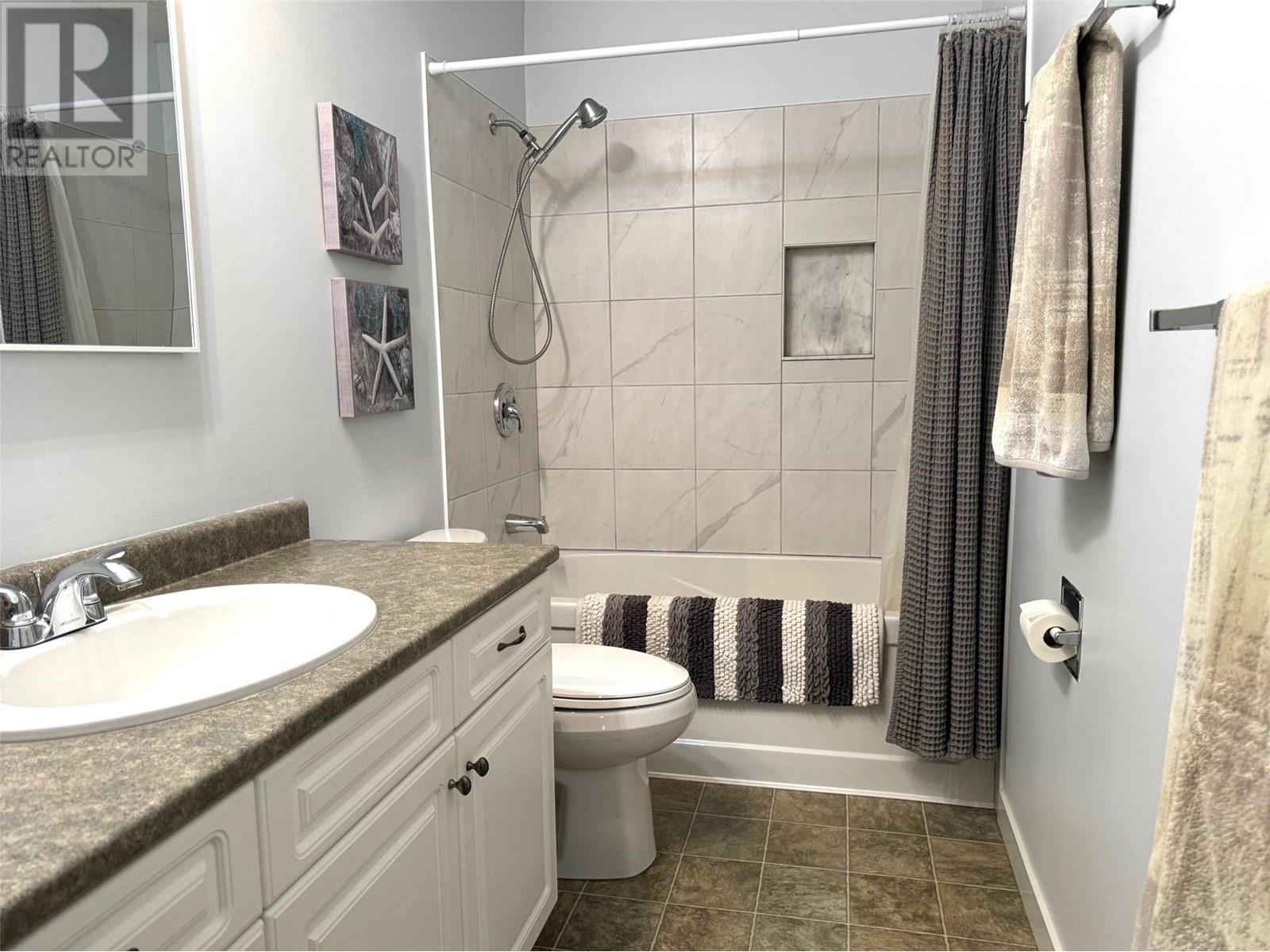 3377 Mciver Road, West Kelowna, British Columbia  V4T 1H7 - Photo 10 - 10346562
