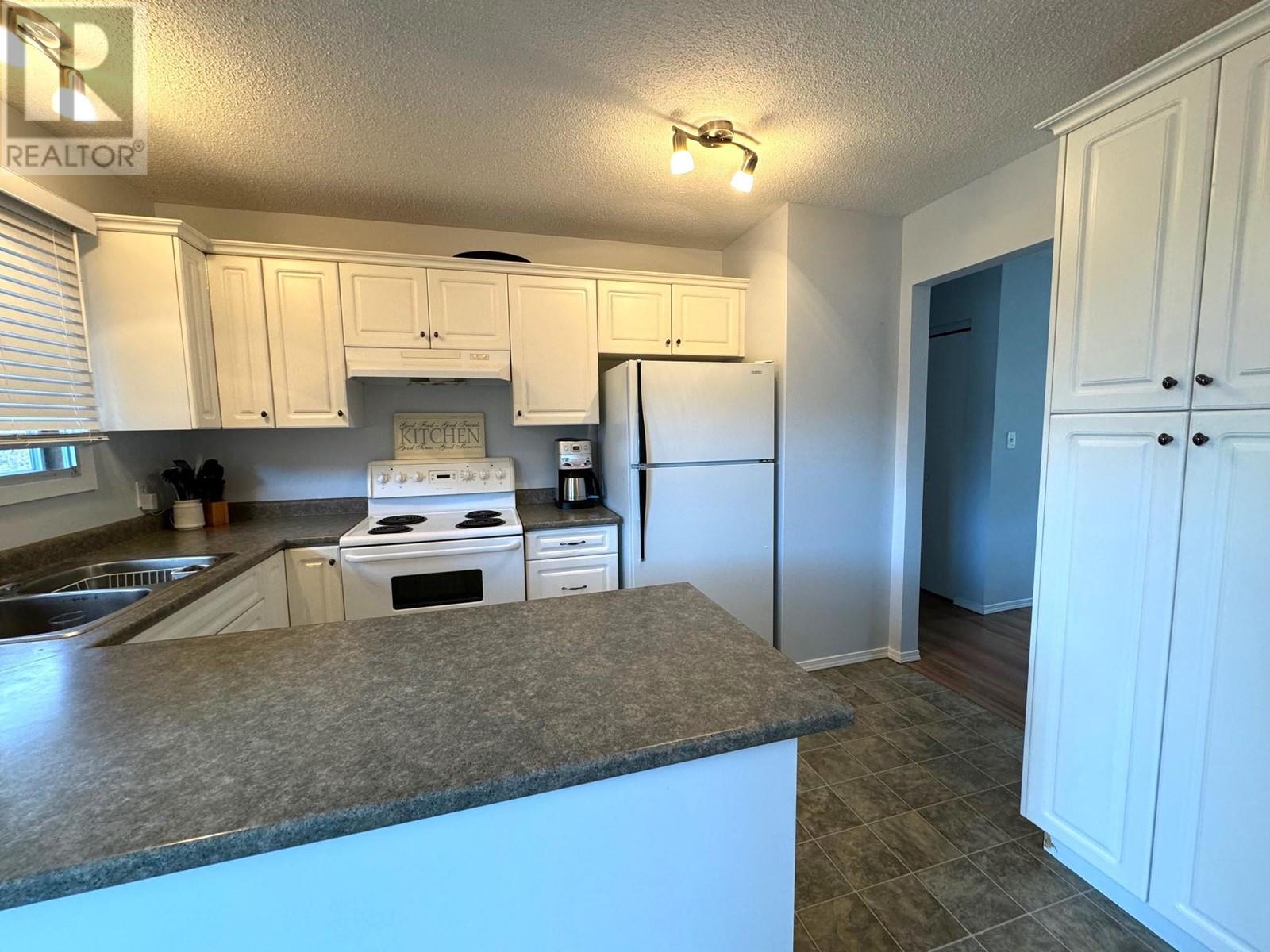 3377 Mciver Road, West Kelowna, British Columbia  V4T 1H7 - Photo 2 - 10346562