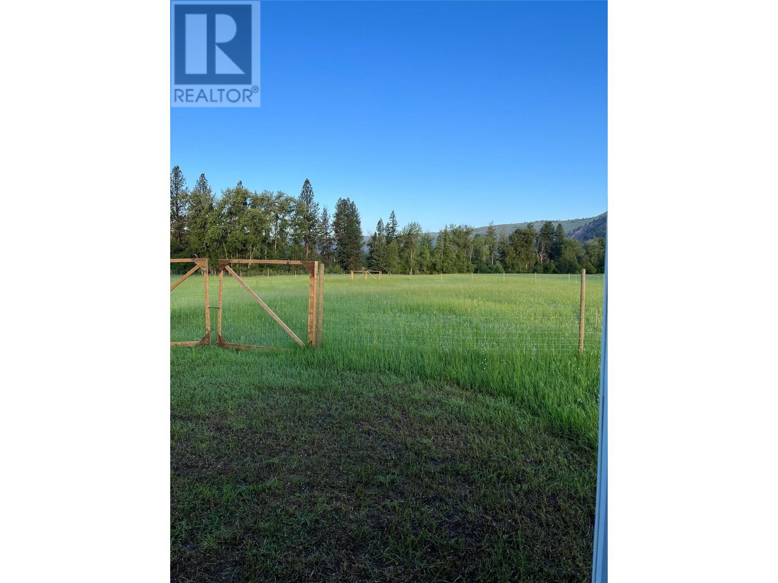 2610 65th Avenue, Grand Forks, British Columbia  V0H 1H0 - Photo 4 - 10346671