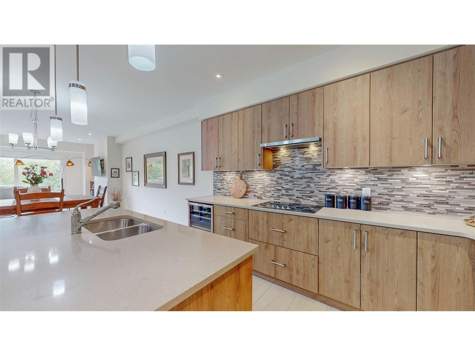 301 Mckinney Road Unit# 204, Oliver, British Columbia  V0H 1T0 - Photo 8 - 10346532