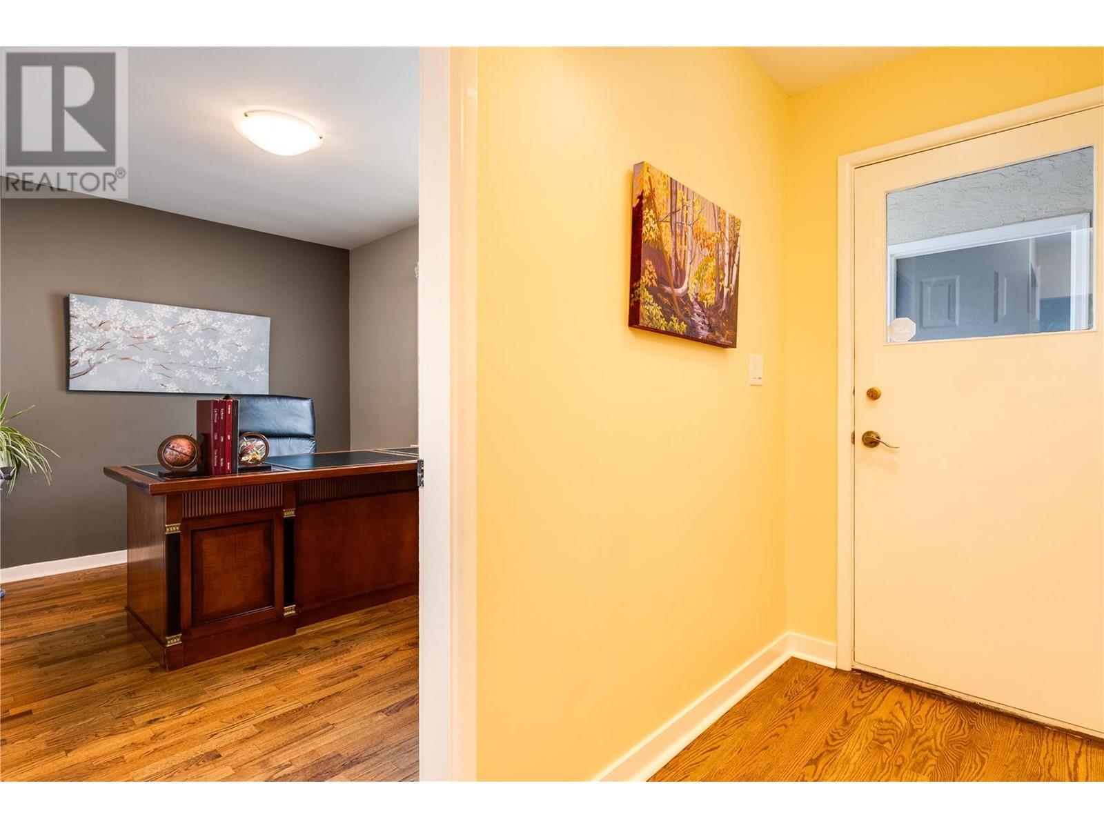 1927 Knox Crescent, Kelowna, British Columbia  V1Y 1K9 - Photo 24 - 10346745