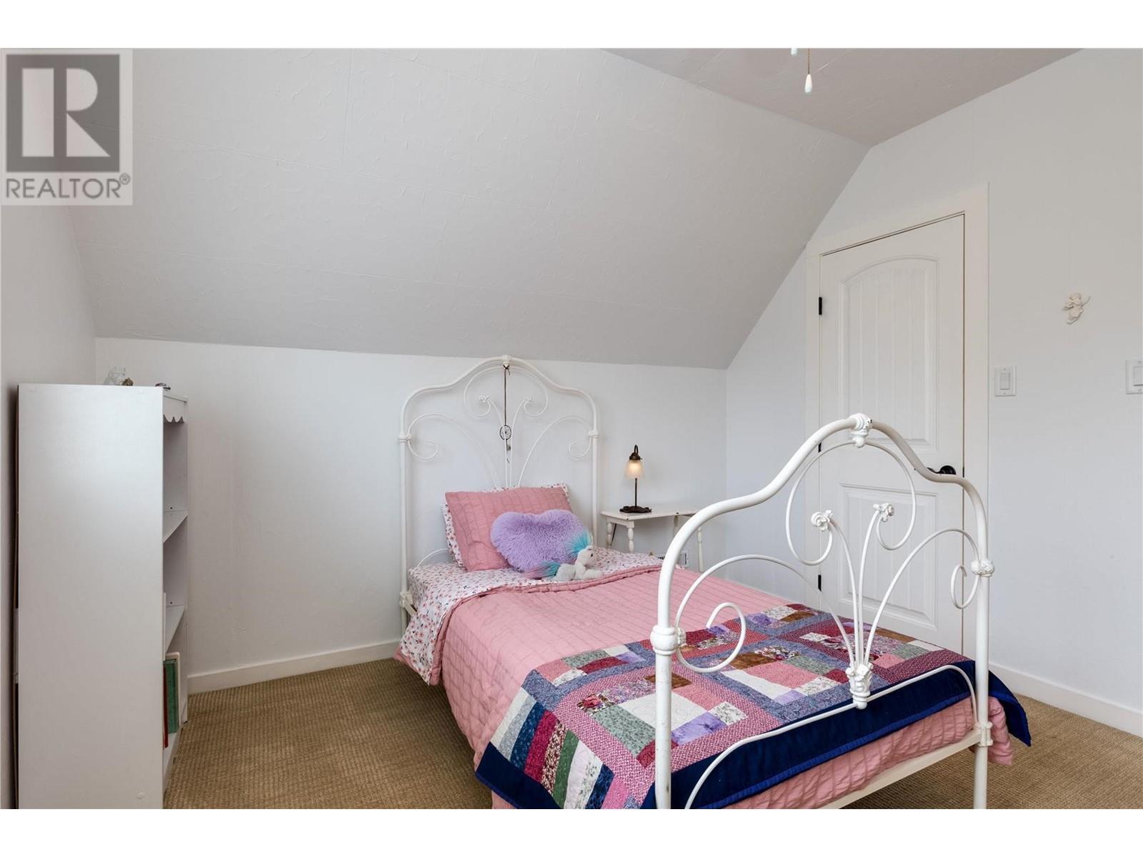 1927 Knox Crescent, Kelowna, British Columbia  V1Y 1K9 - Photo 40 - 10346745