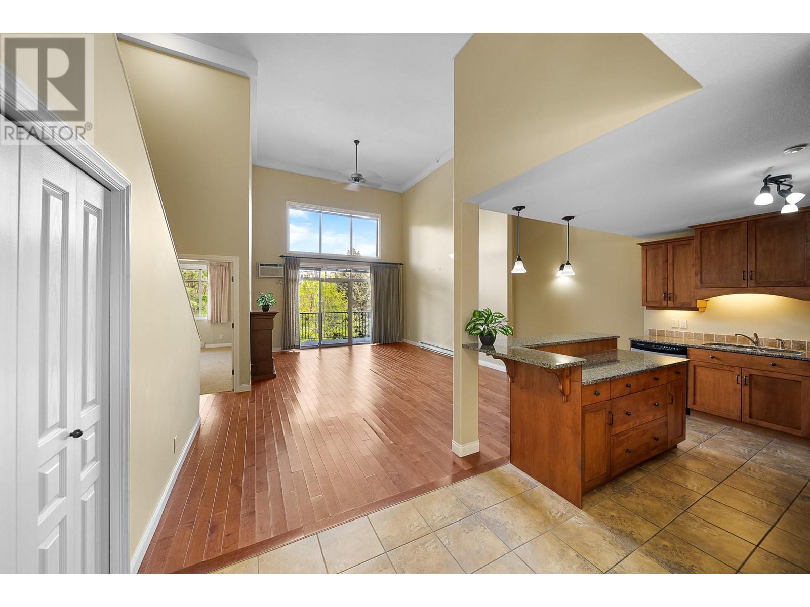 1390 Hillside Drive Unit# 307, Kamloops, British Columbia  V2E 0A6 - Photo 13 - 10346360