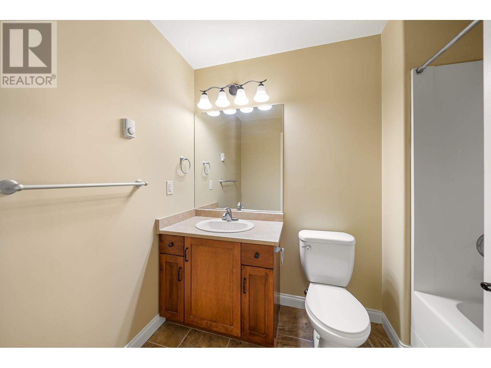 1390 Hillside Drive Unit# 307, Kamloops, British Columbia  V2E 0A6 - Photo 24 - 10346360