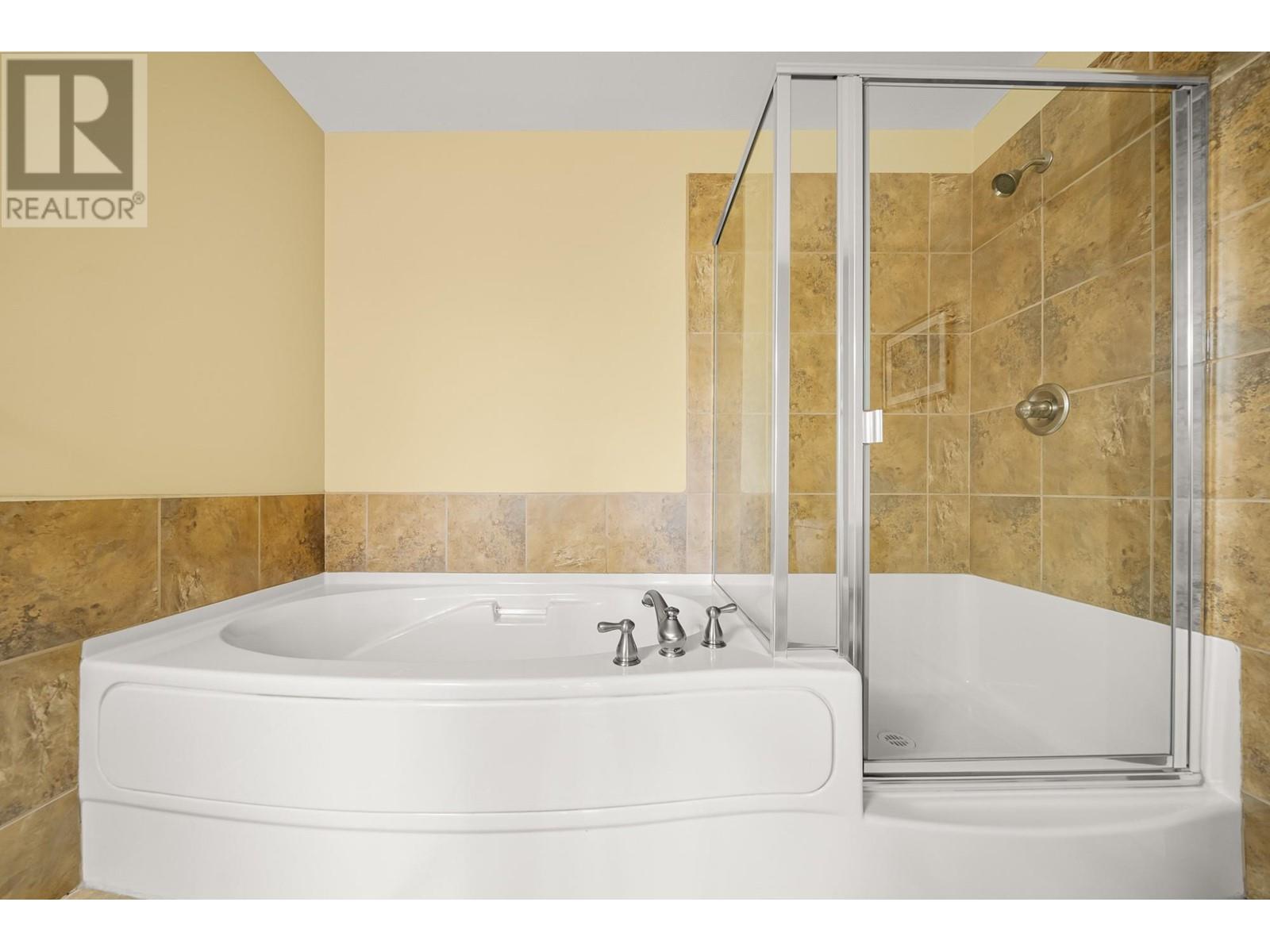 1390 Hillside Drive Unit# 307, Kamloops, British Columbia  V2E 0A6 - Photo 30 - 10346360