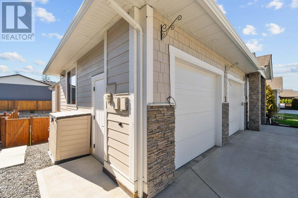 1321 24 Street Se, Salmon Arm, British Columbia  V1E 0E3 - Photo 50 - 10346528