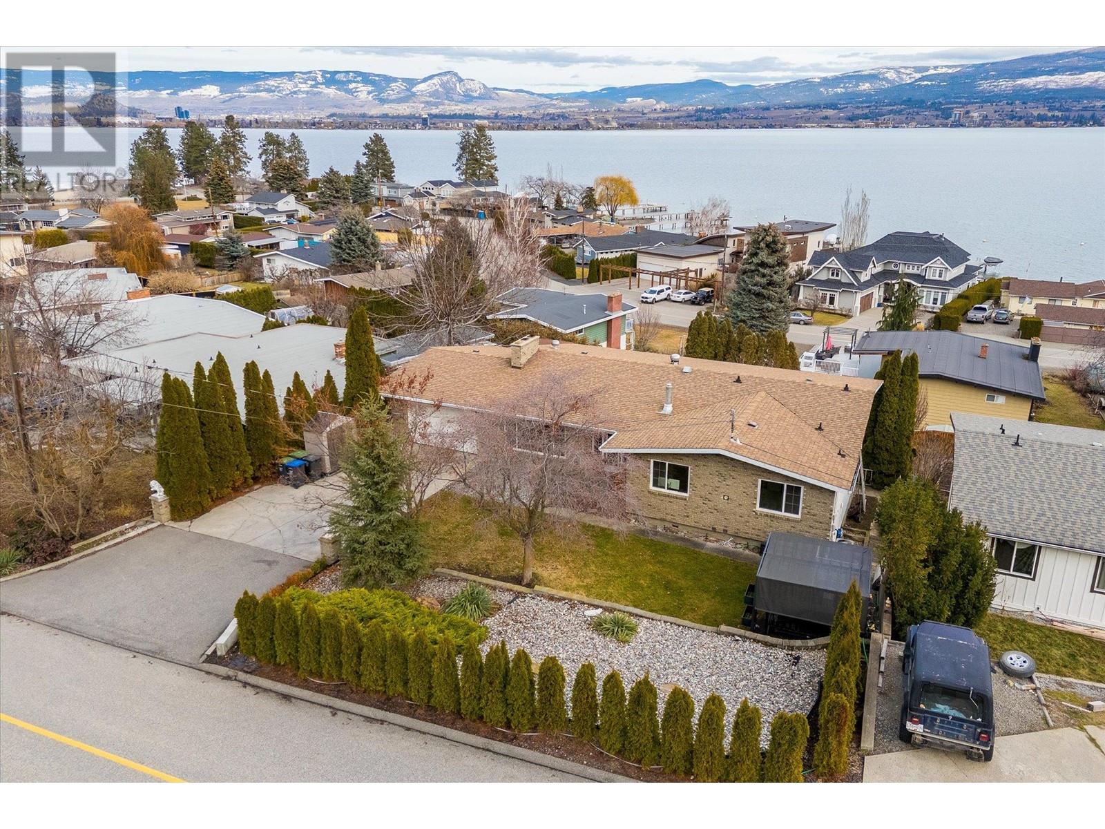 2741 Benedick Road, West Kelowna, British Columbia  V1Z 1V1 - Photo 3 - 10346765