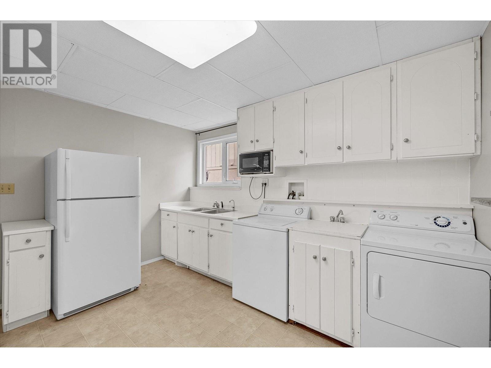 2741 Benedick Road, West Kelowna, British Columbia  V1Z 1V1 - Photo 39 - 10346765