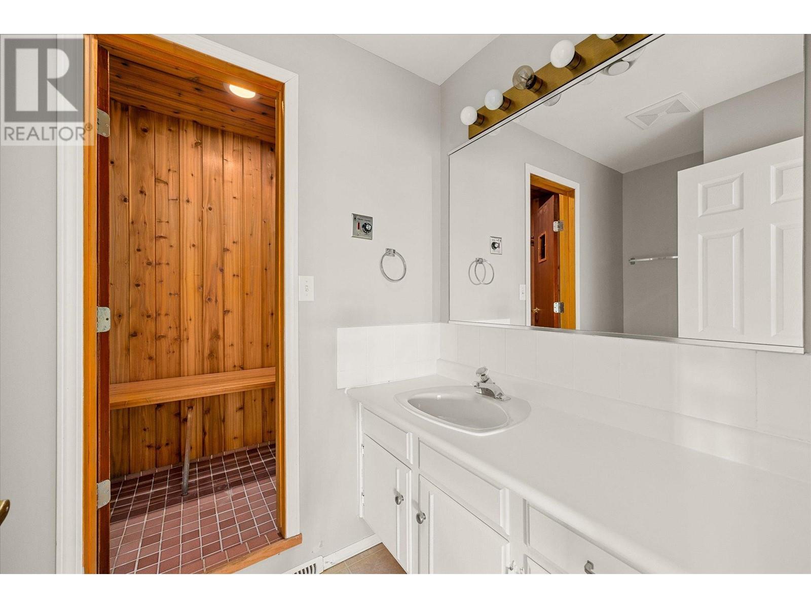 2741 Benedick Road, West Kelowna, British Columbia  V1Z 1V1 - Photo 42 - 10346765