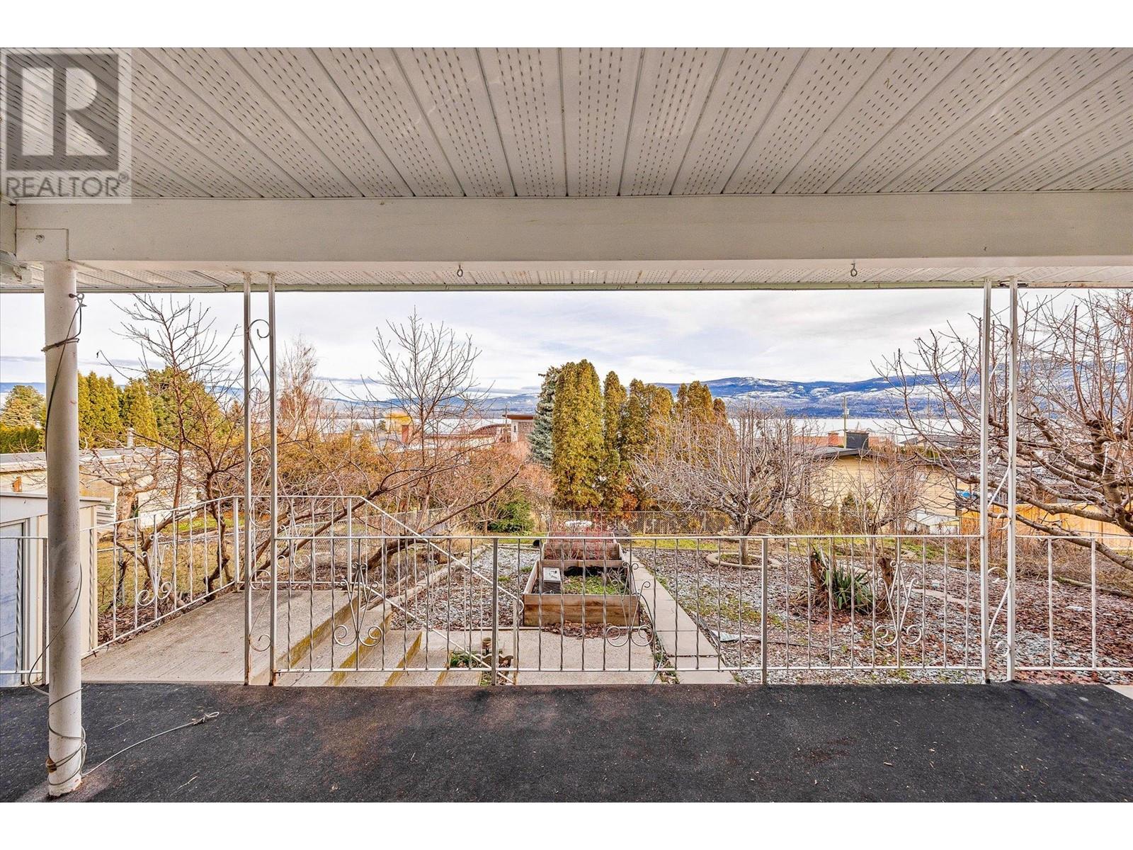 2741 Benedick Road, West Kelowna, British Columbia  V1Z 1V1 - Photo 44 - 10346765