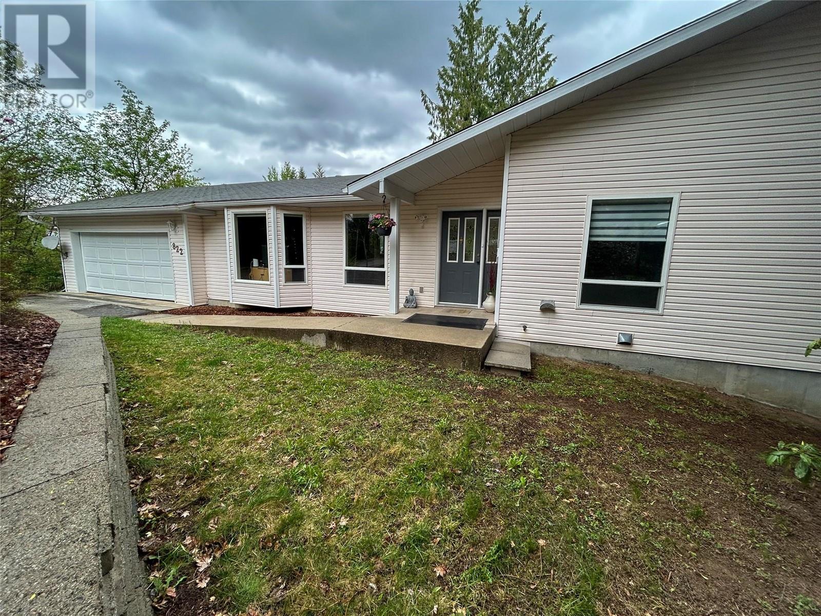822 Richards West Street, Nelson, British Columbia  V1L 6E3 - Photo 24 - 10346746