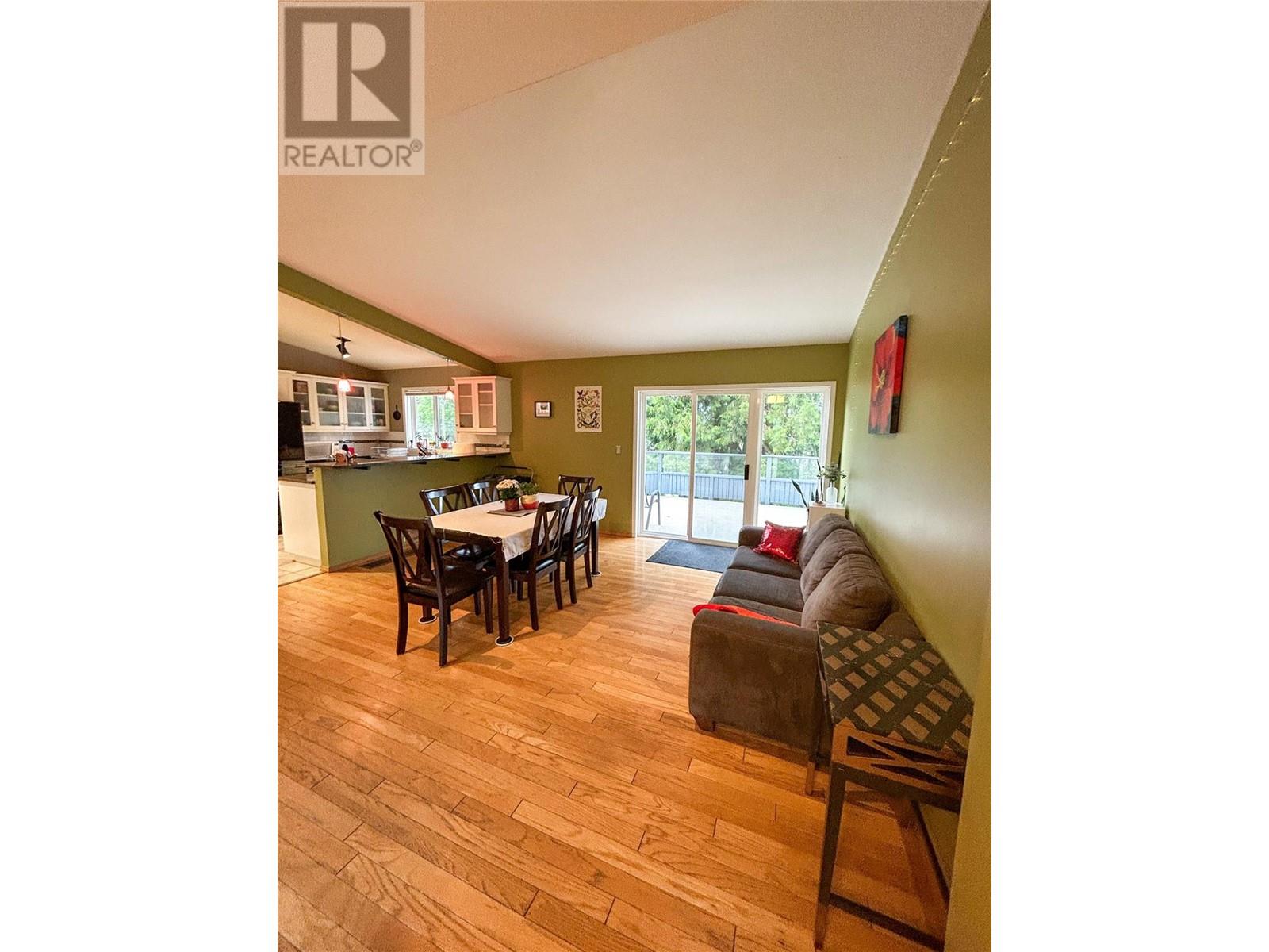 822 Richards West Street, Nelson, British Columbia  V1L 6E3 - Photo 37 - 10346746