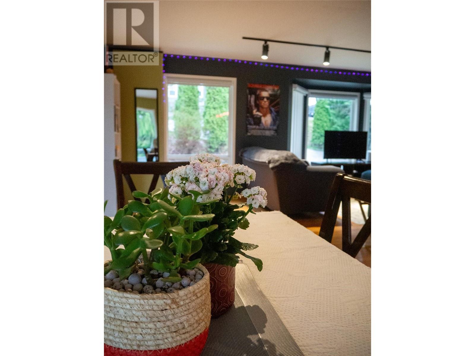 822 Richards West Street, Nelson, British Columbia  V1L 6E3 - Photo 39 - 10346746