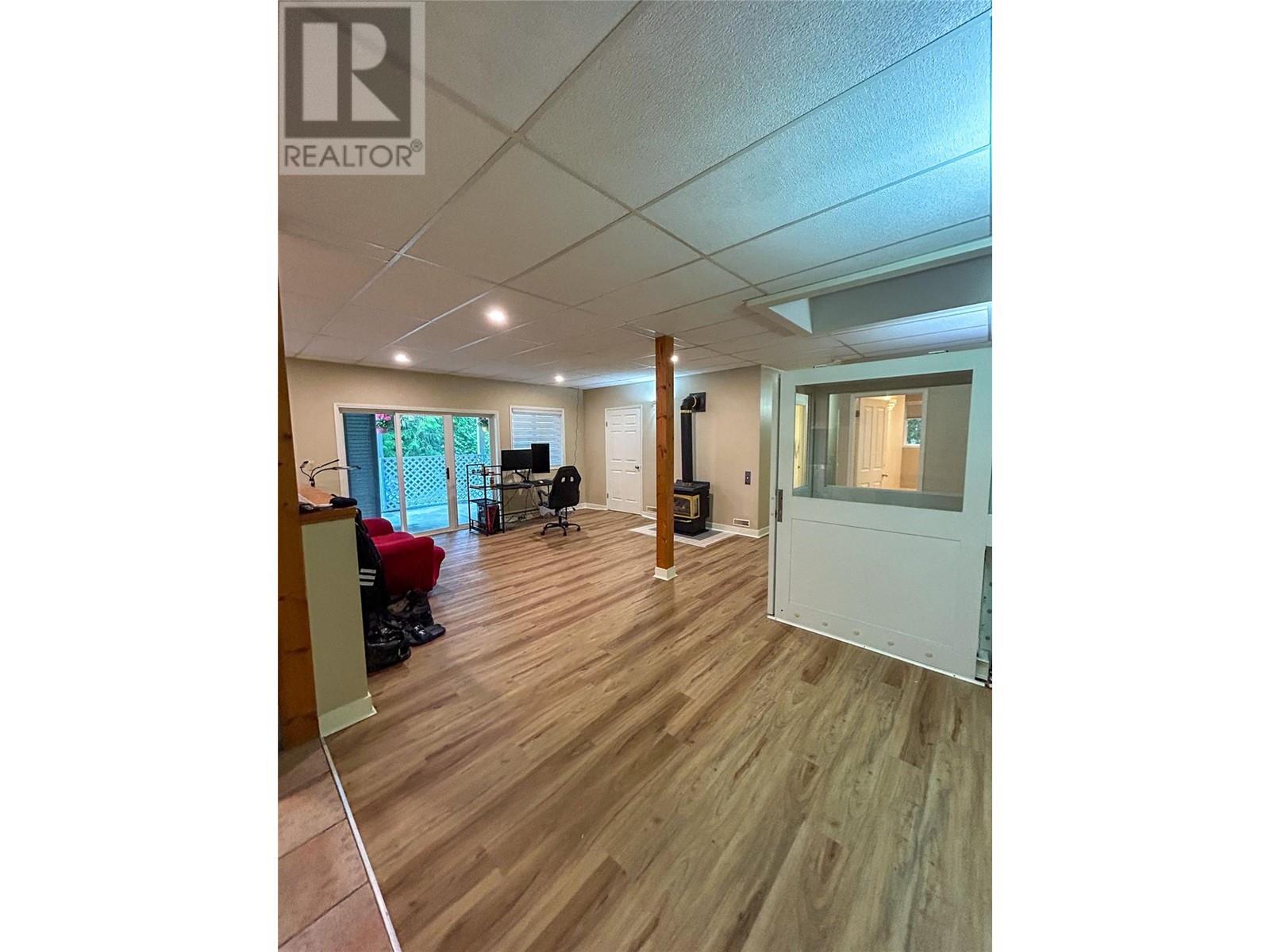 822 Richards West Street, Nelson, British Columbia  V1L 6E3 - Photo 48 - 10346746