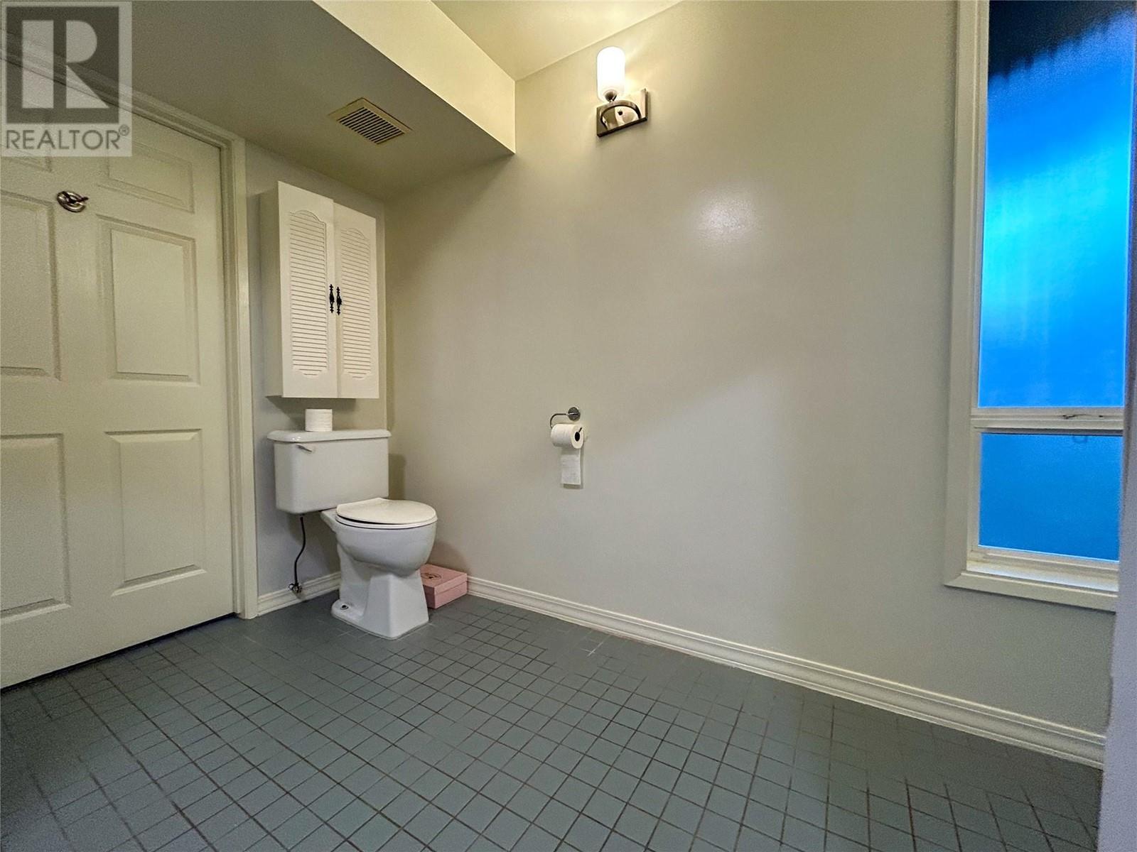 822 Richards West Street, Nelson, British Columbia  V1L 6E3 - Photo 58 - 10346746