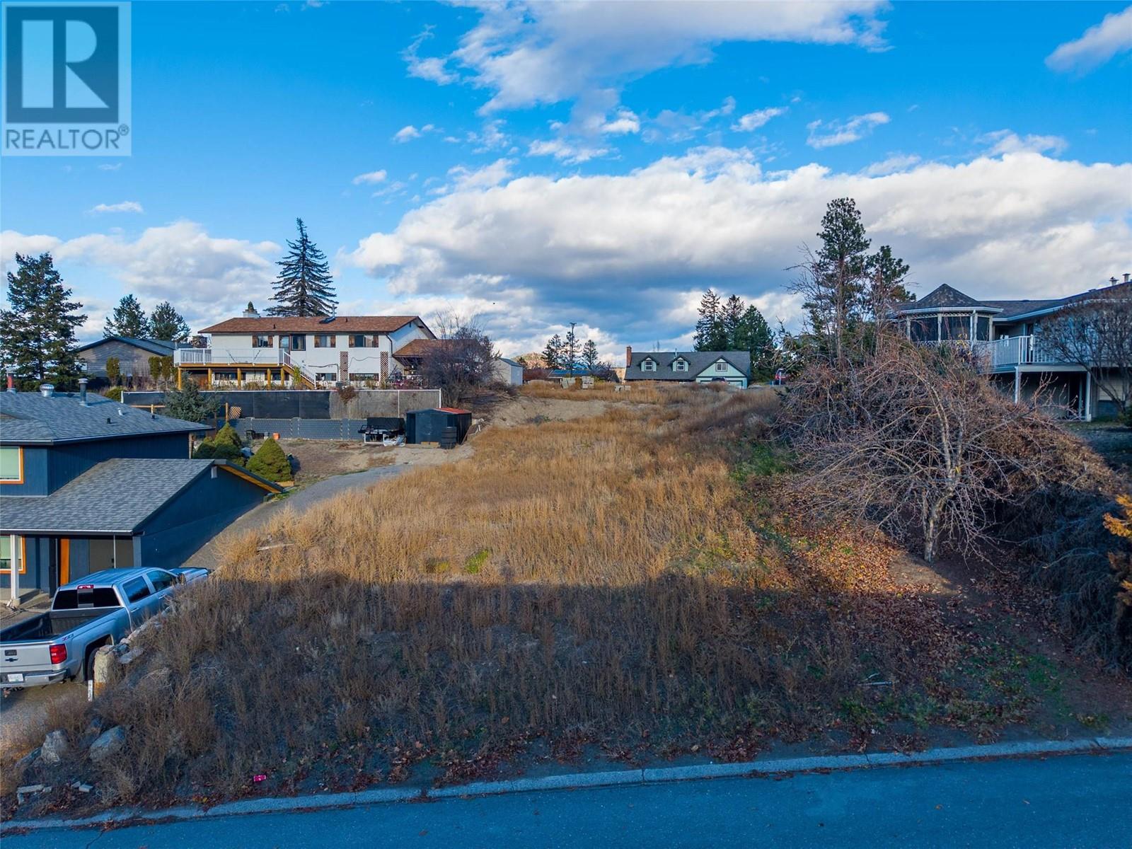 736 Gleneagles Drive, Kamloops, British Columbia  V2E 1J8 - Photo 1 - 10345893