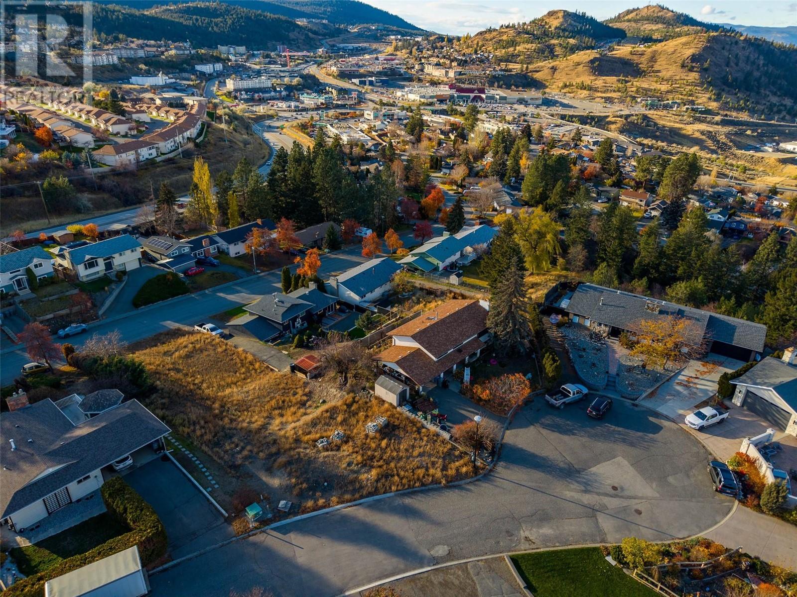 736 Gleneagles Drive, Kamloops, British Columbia  V2E 1J8 - Photo 8 - 10345893