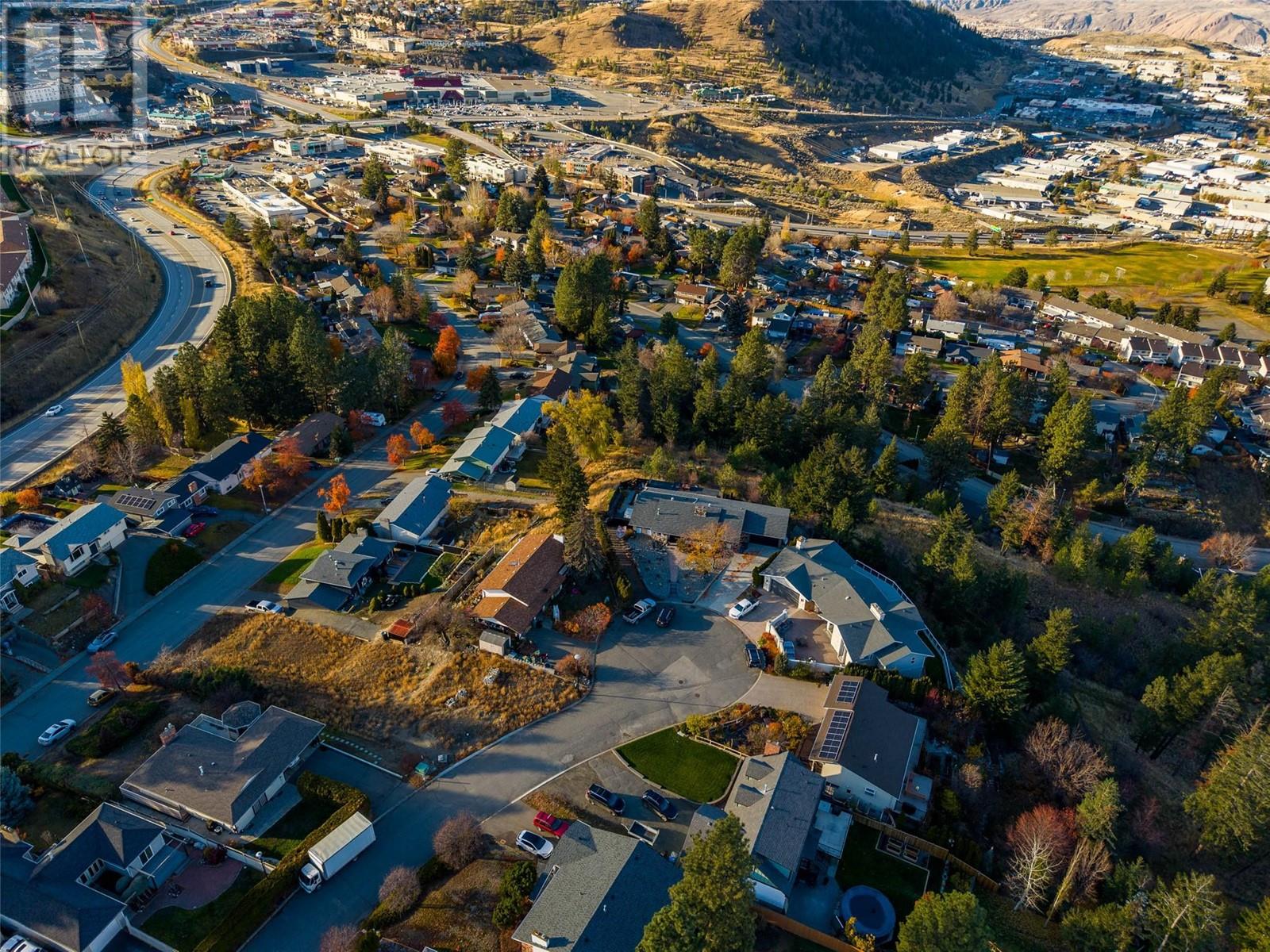 736 Gleneagles Drive, Kamloops, British Columbia  V2E 1J8 - Photo 9 - 10345893