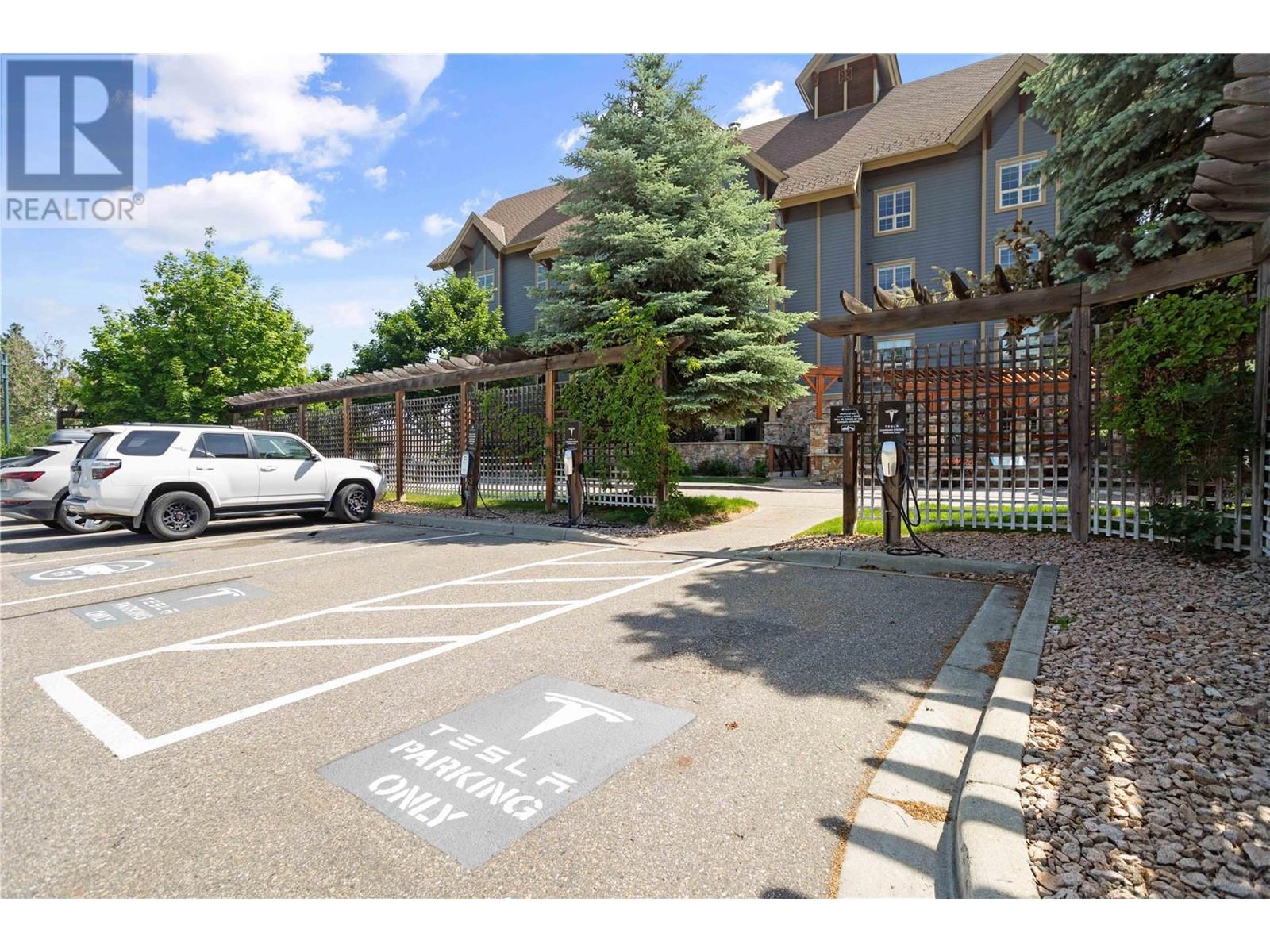105 Village Centre Court Unit# 323, Vernon, British Columbia  V1H 1T2 - Photo 26 - 10346800