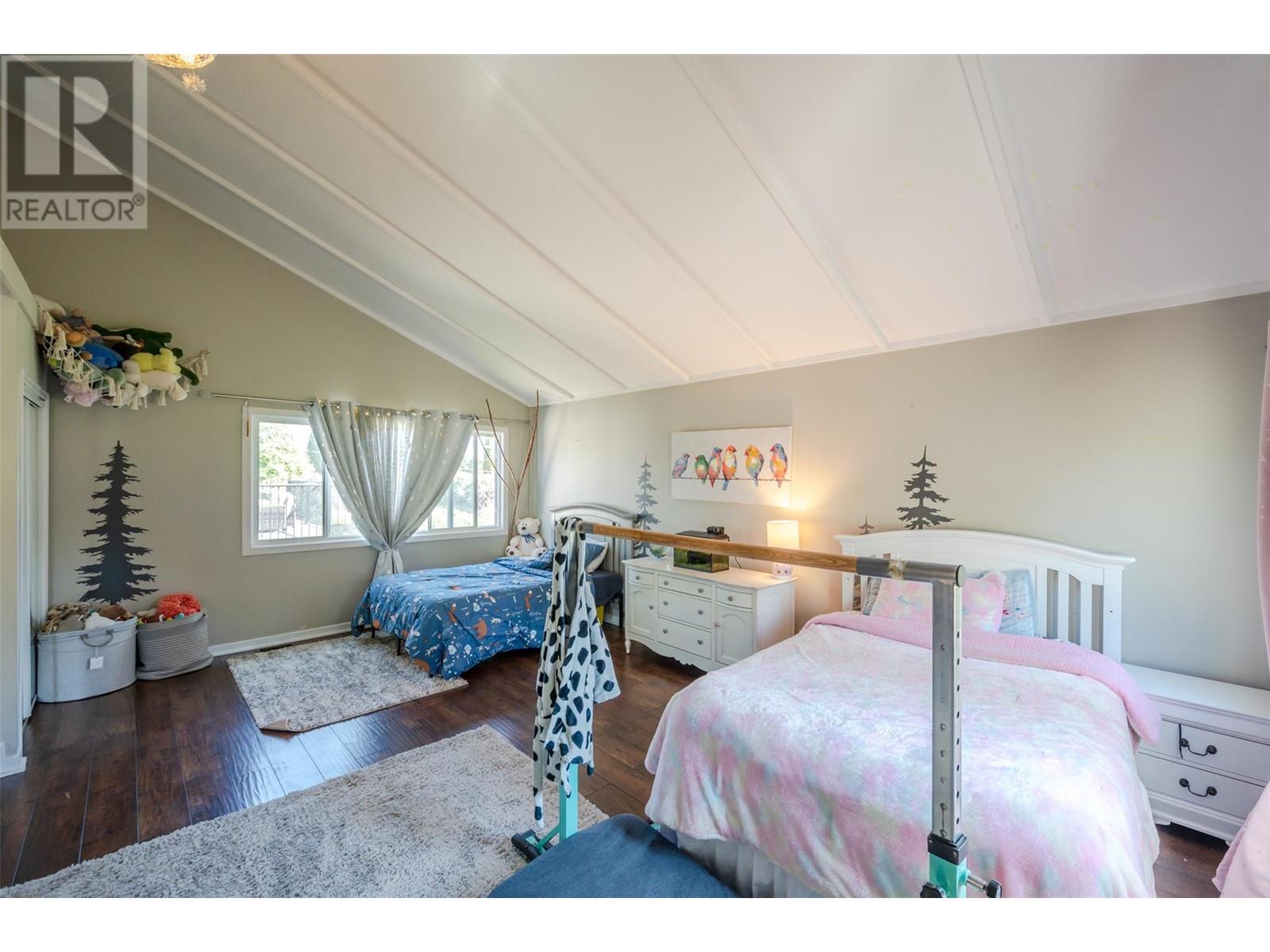 1107 Park Place, Penticton, British Columbia  V2A 8X9 - Photo 10 - 10346787