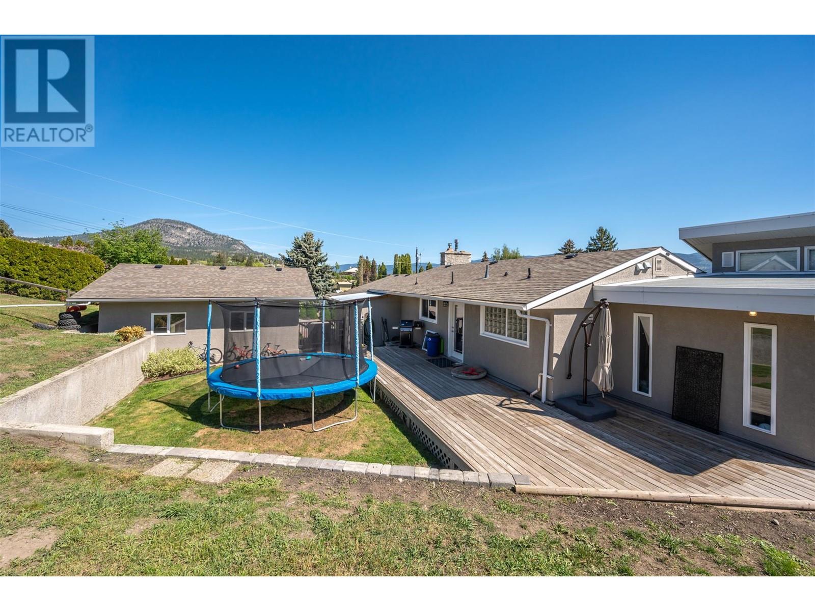 1107 Park Place, Penticton, British Columbia  V2A 8X9 - Photo 14 - 10346787