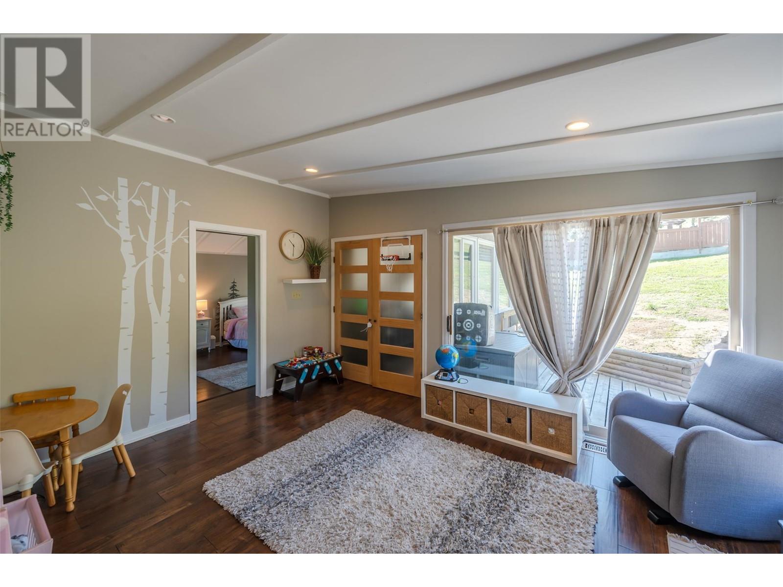 1107 Park Place, Penticton, British Columbia  V2A 8X9 - Photo 24 - 10346787