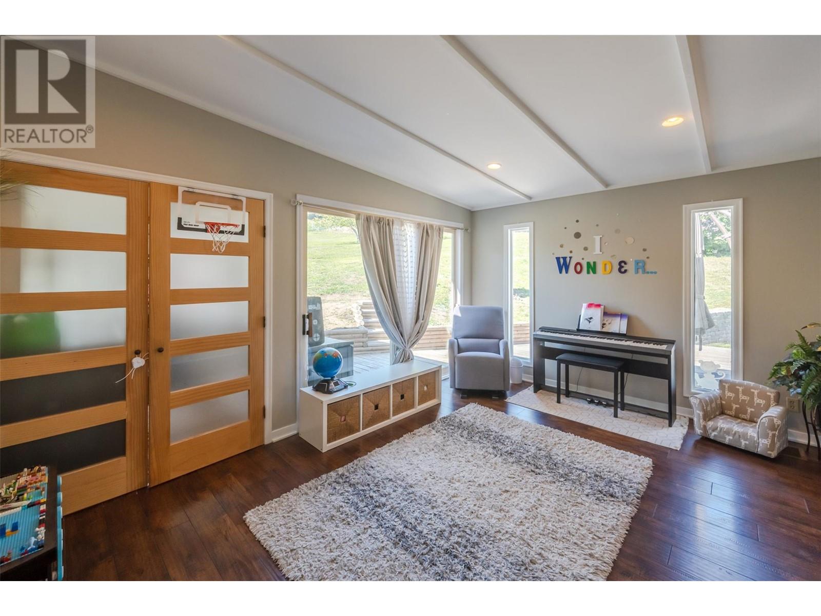 1107 Park Place, Penticton, British Columbia  V2A 8X9 - Photo 26 - 10346787