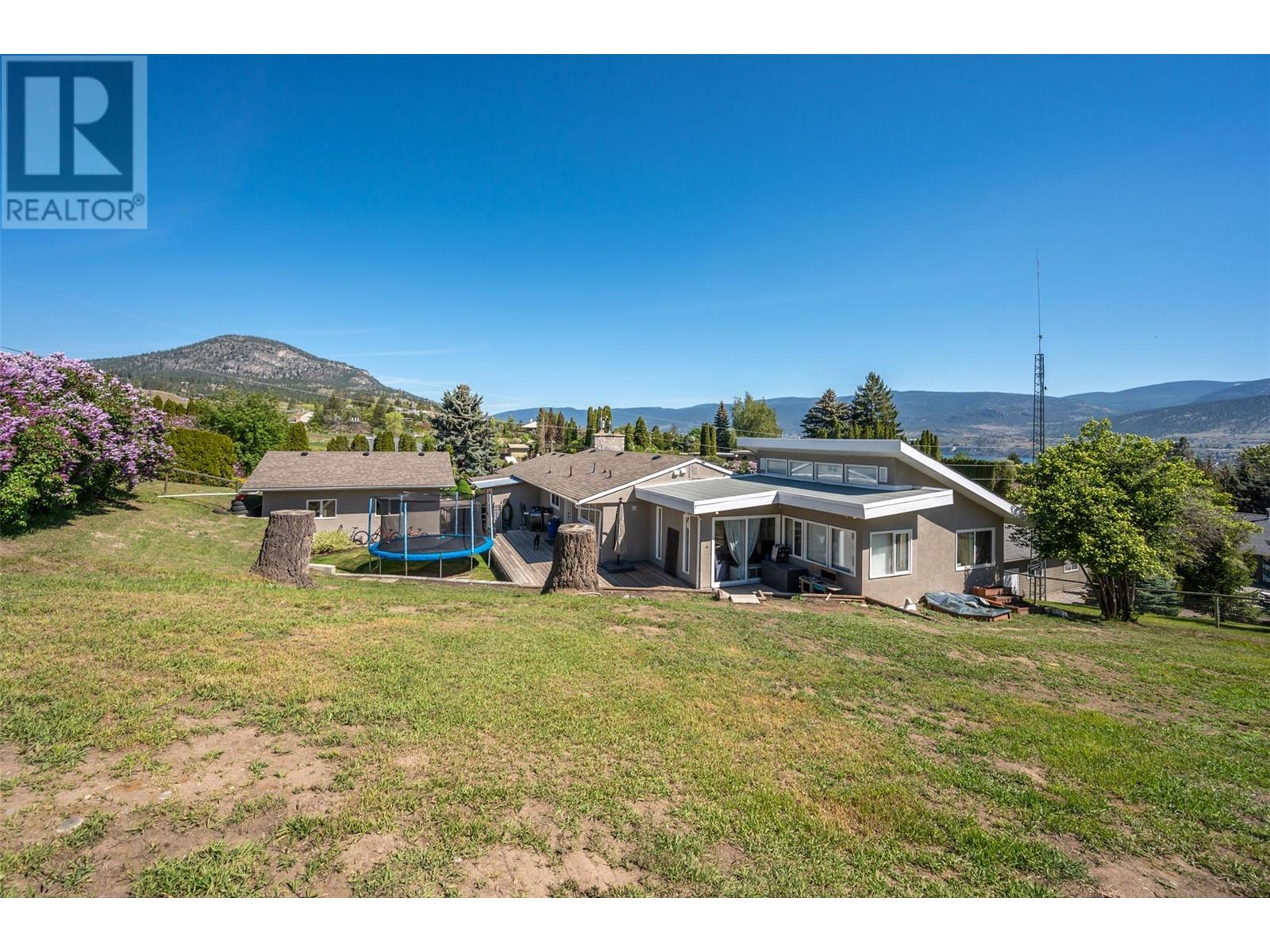 1107 Park Place, Penticton, British Columbia  V2A 8X9 - Photo 88 - 10346787