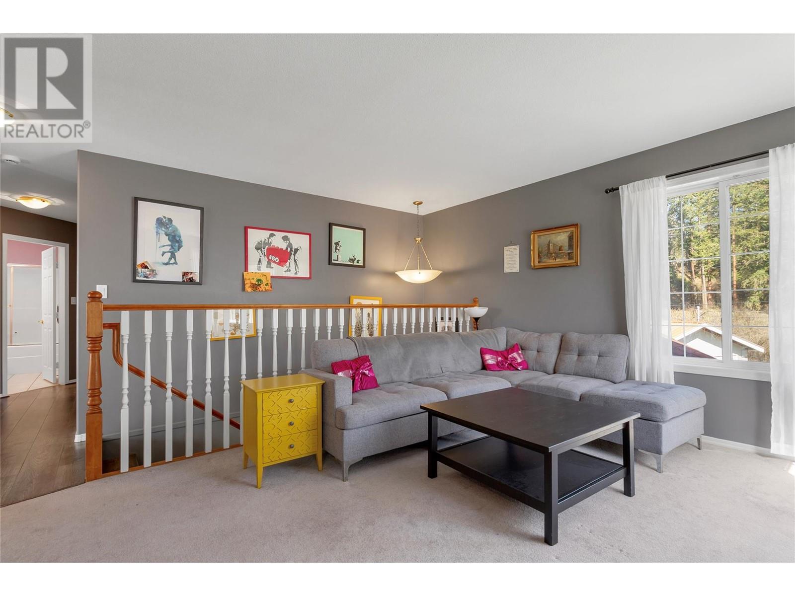 5596 Curlew Road, Vernon, British Columbia  V1B 3J8 - Photo 21 - 10346589