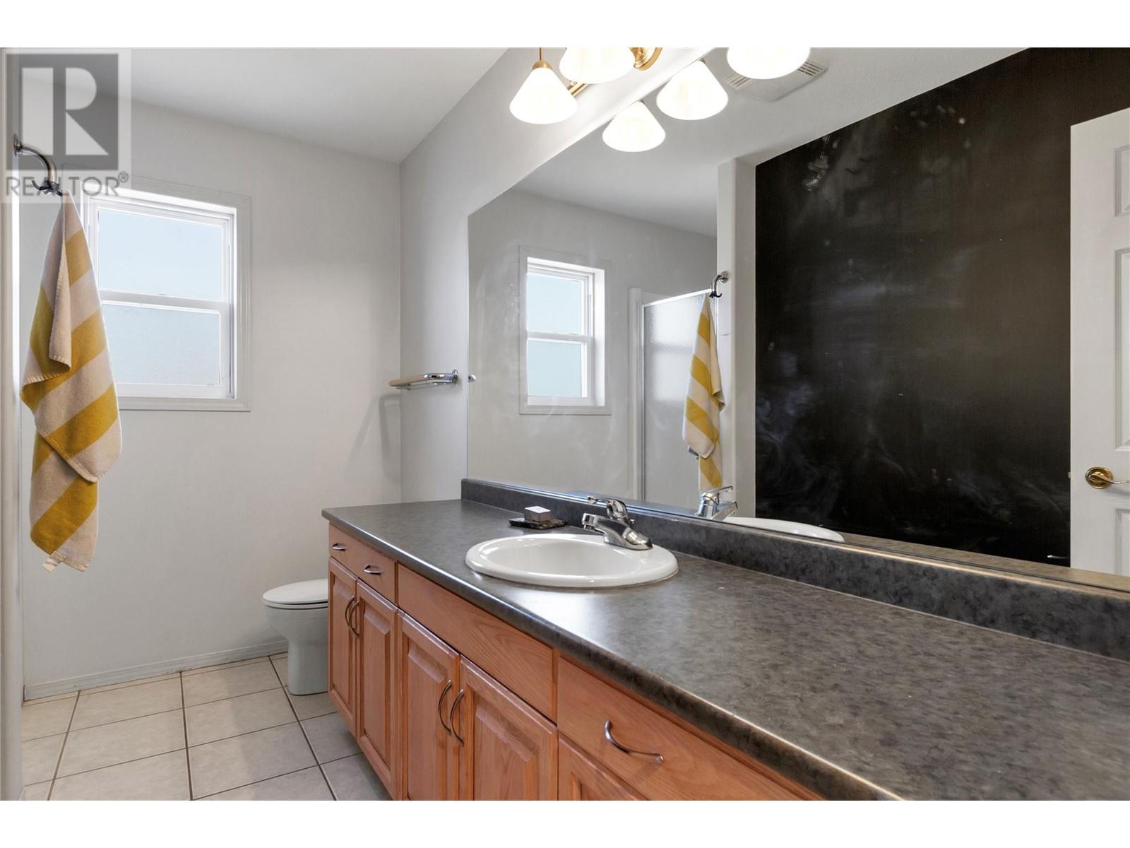 5596 Curlew Road, Vernon, British Columbia  V1B 3J8 - Photo 34 - 10346589