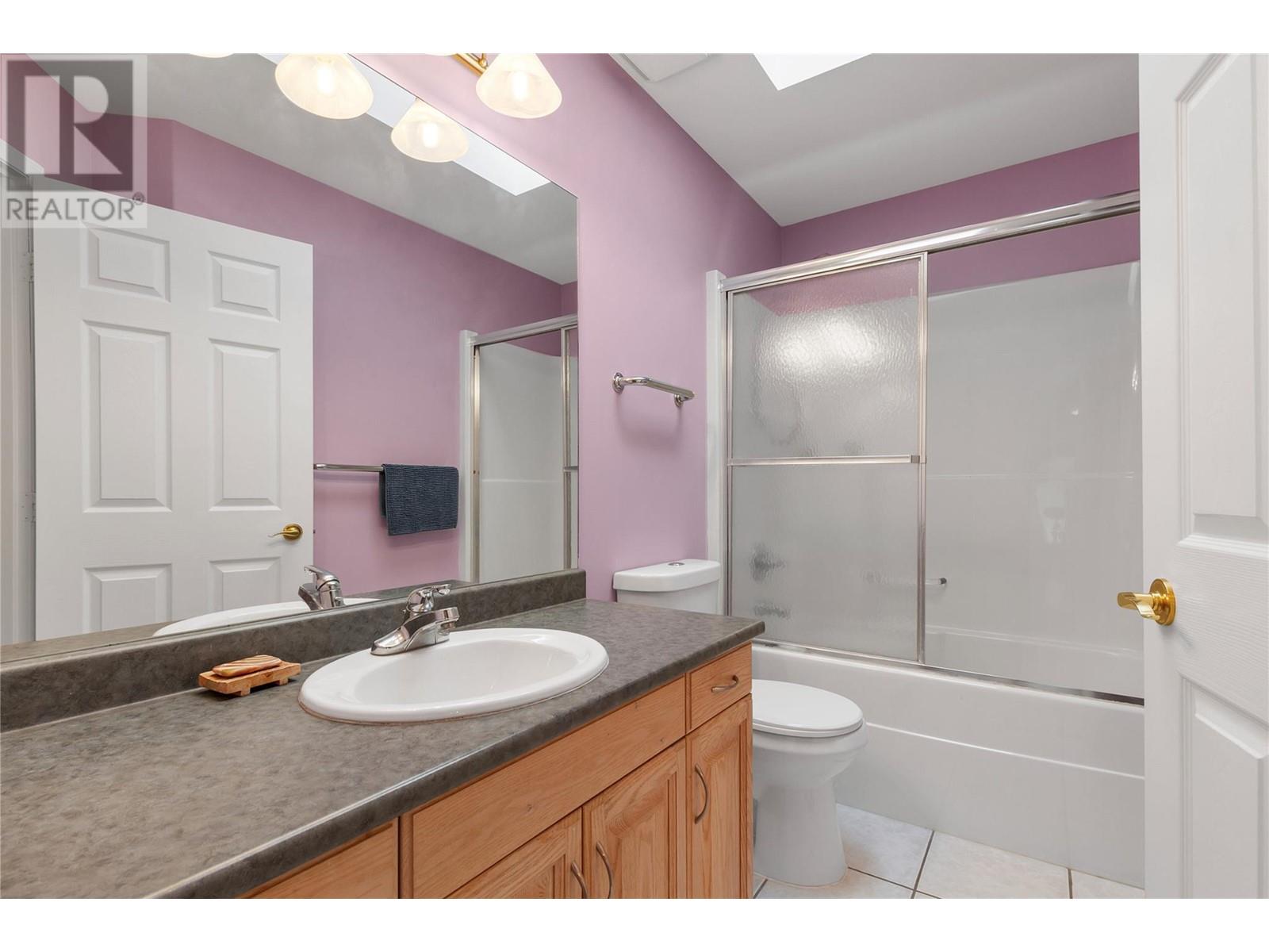 5596 Curlew Road, Vernon, British Columbia  V1B 3J8 - Photo 37 - 10346589