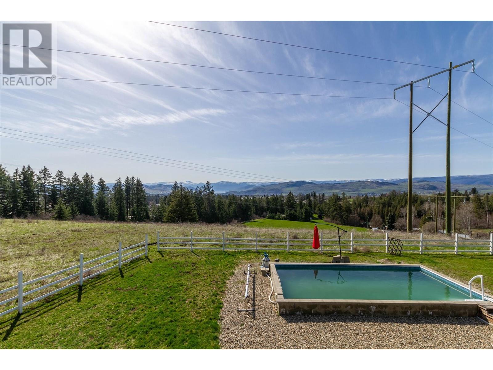 5596 Curlew Road, Vernon, British Columbia  V1B 3J8 - Photo 42 - 10346589