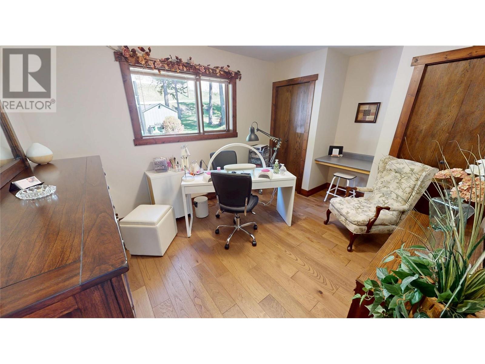 8380 Richardson Crescent, Canal Flats, British Columbia  V0B 1B0 - Photo 13 - 10346587