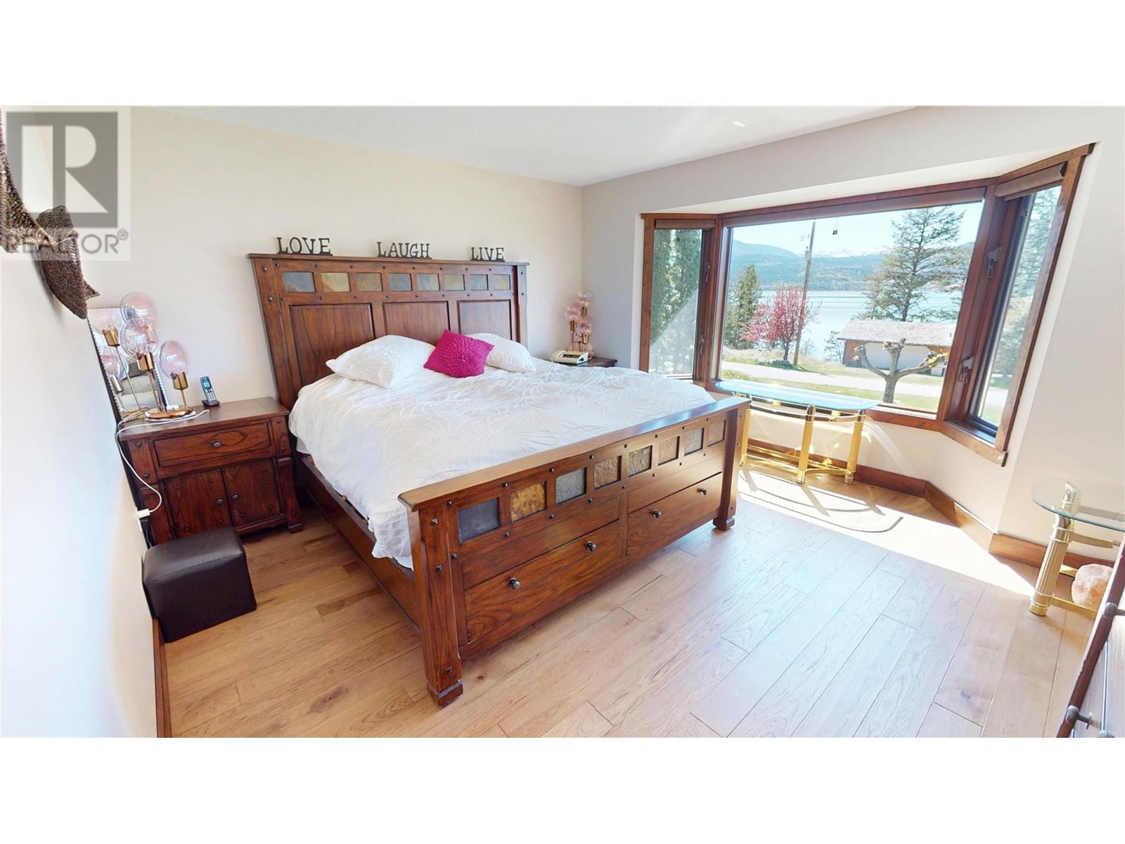 8380 Richardson Crescent, Canal Flats, British Columbia  V0B 1B0 - Photo 15 - 10346587
