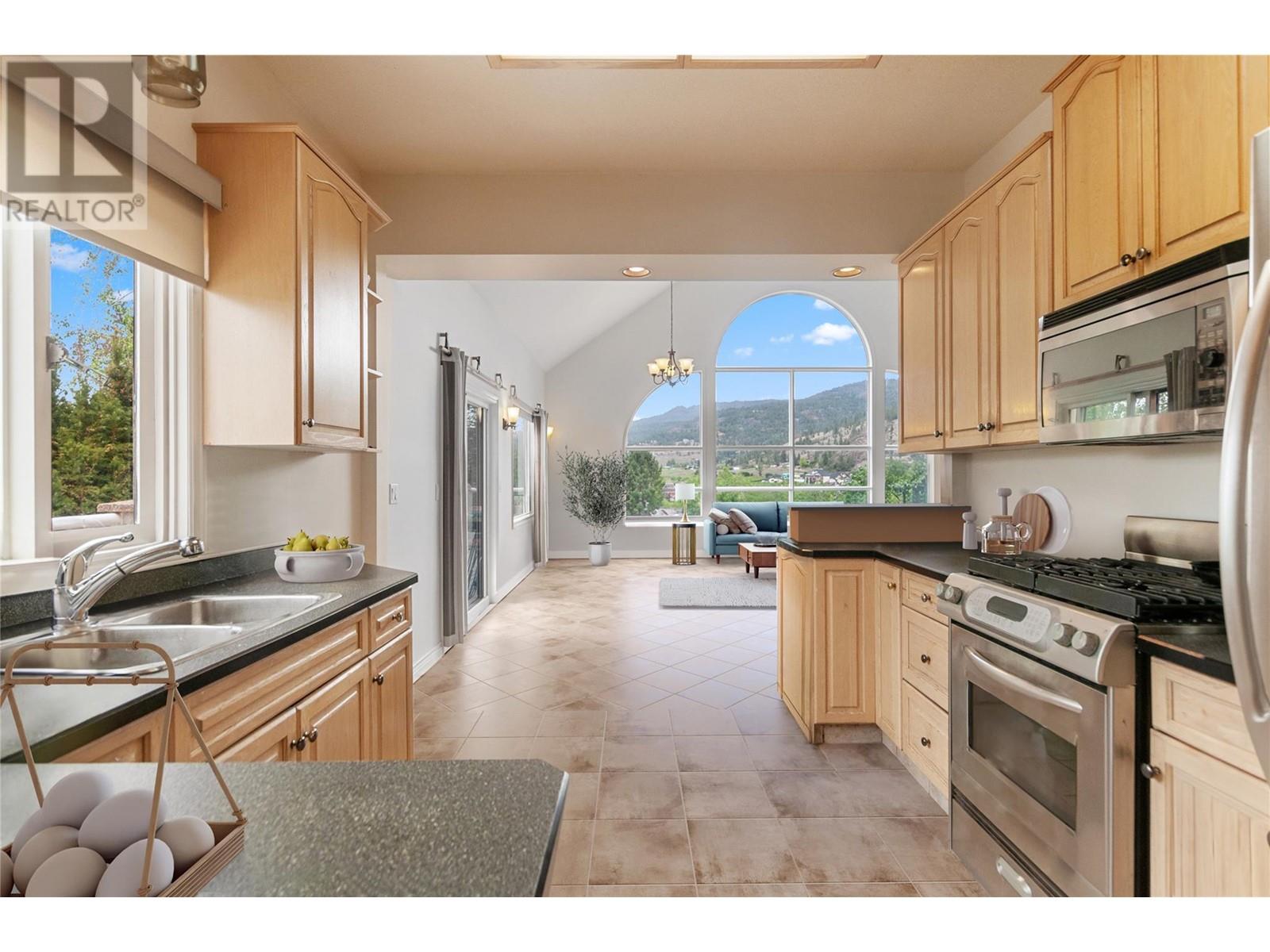 1282 Corbishley Avenue, Penticton, British Columbia  V2A 8V2 - Photo 14 - 10346549