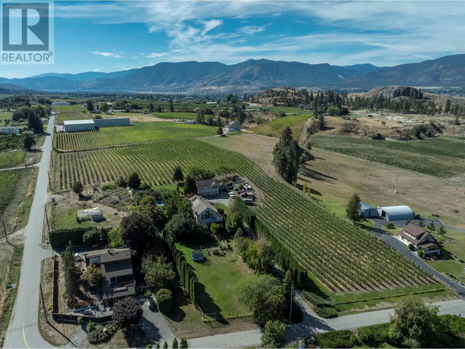 1282 Corbishley Avenue, Penticton, British Columbia  V2A 8V2 - Photo 6 - 10346549