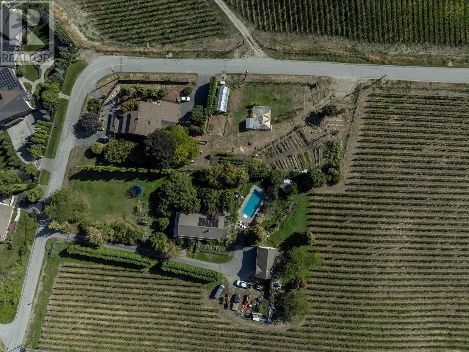1282 Corbishley Avenue, Penticton, British Columbia  V2A 8V2 - Photo 8 - 10346549