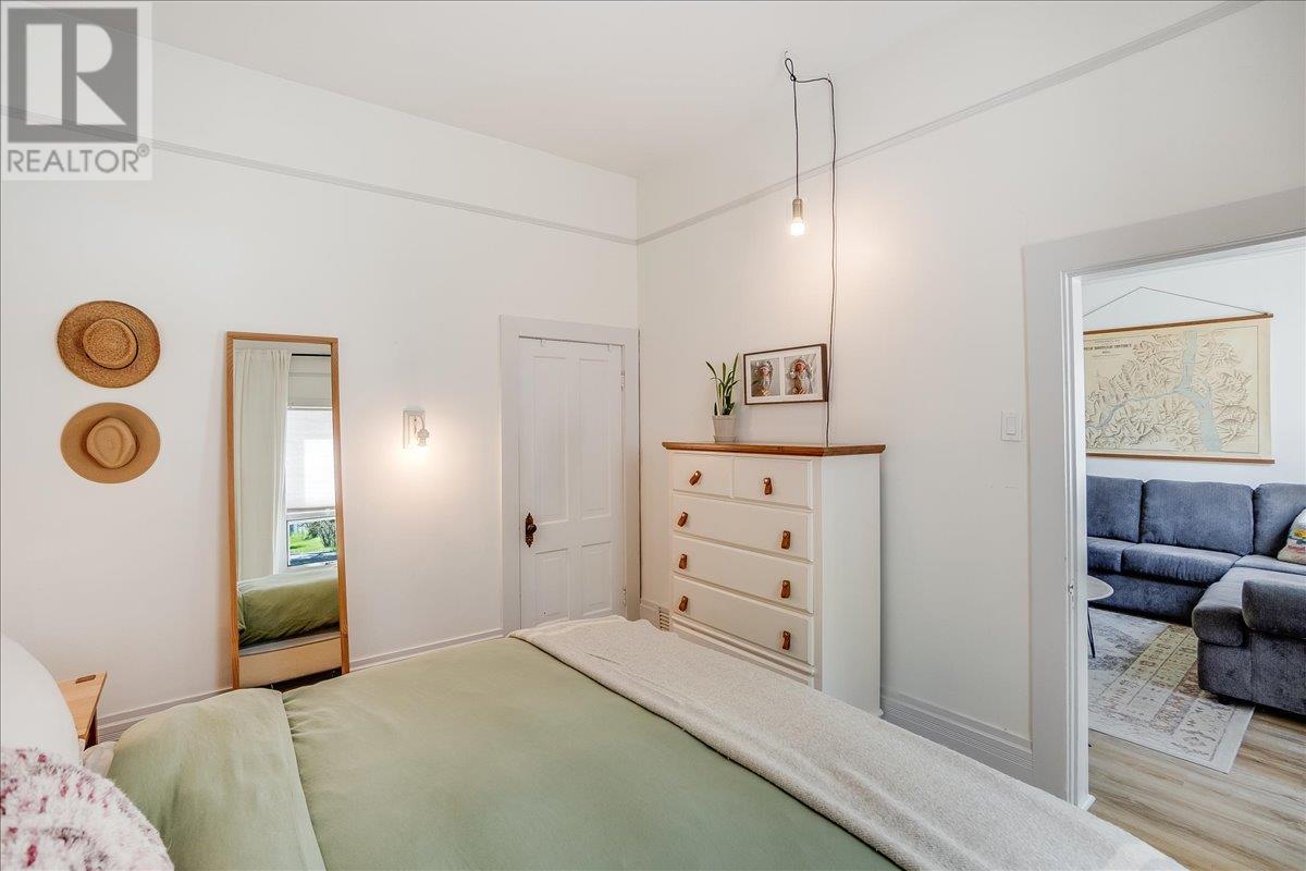 313 Latimer Street, Nelson, British Columbia  V1L 4T5 - Photo 21 - 10345908